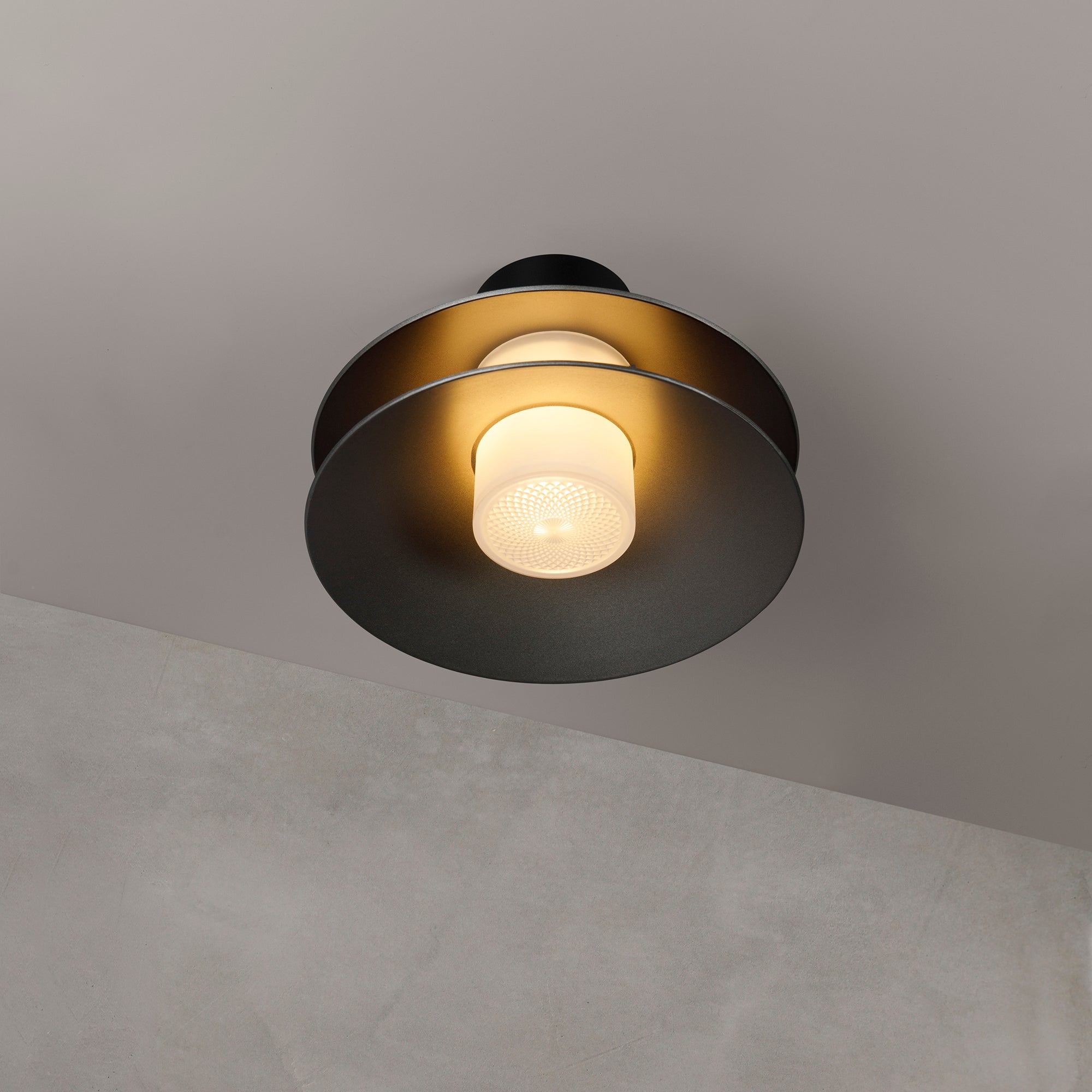 Minale plafonieră 2Shades | aluminiu lăcuit, rășină opal | bec G9 dimabil inclus