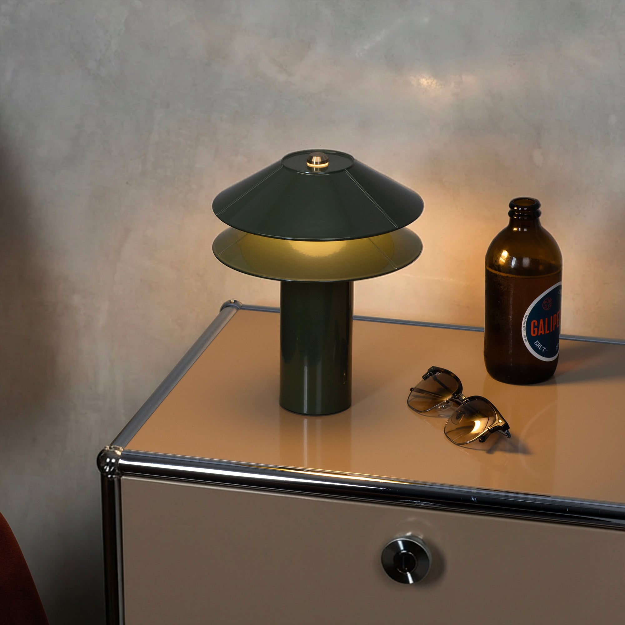 Minale veioză portabilă 2Shades | aluminiu, alamă | reîncărcabilă USB, interior și exterior