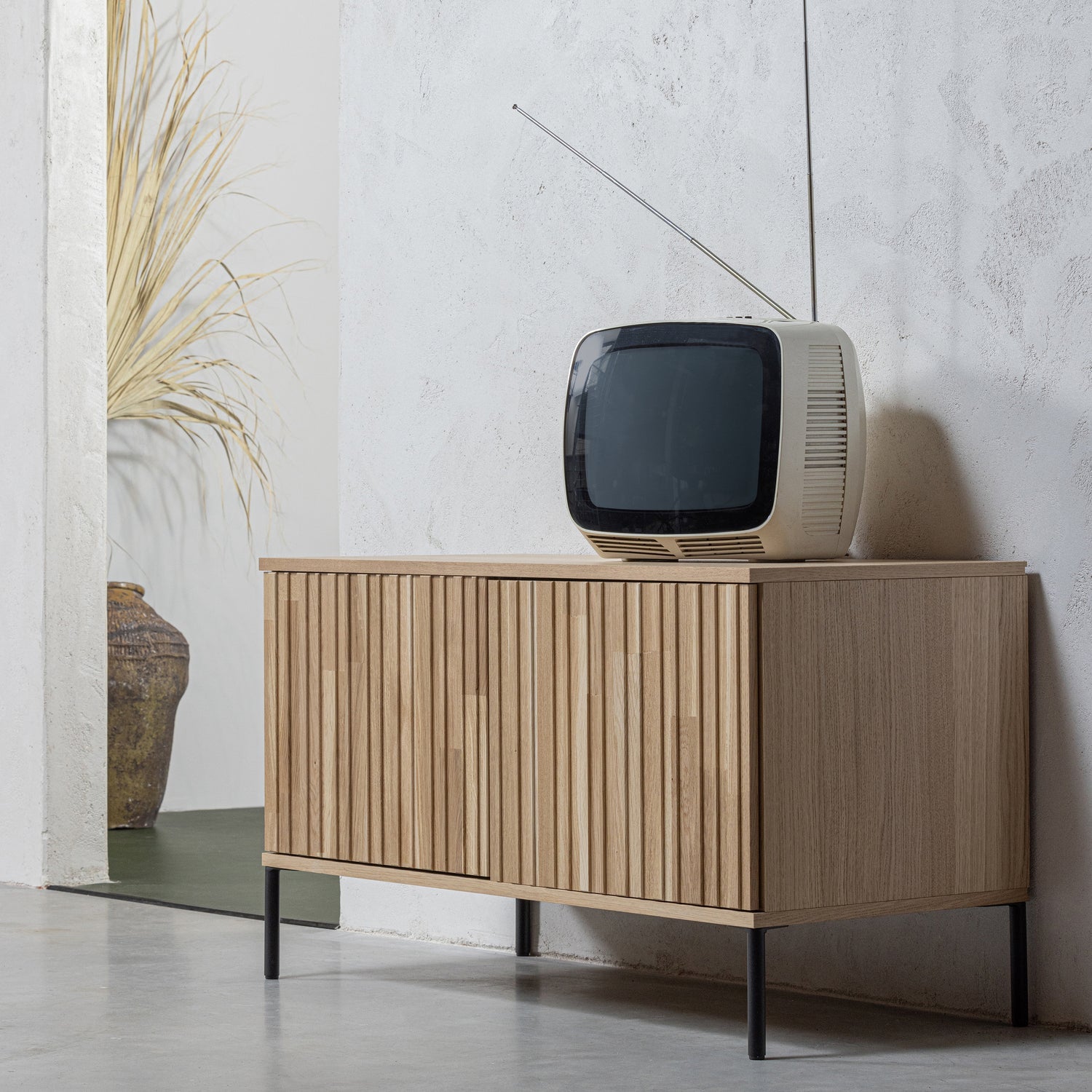 WOOOD mobila TV NEW GRAVURE | Stejar | Natural | 56x100x44 cm