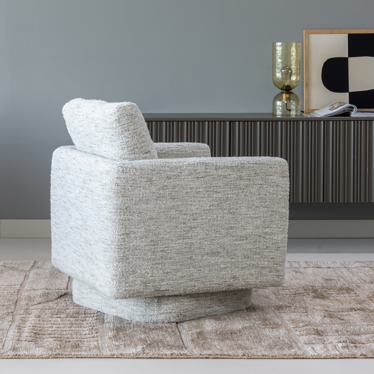OSKA SWIVEL ARMCHAIR NATURAL MELANGE