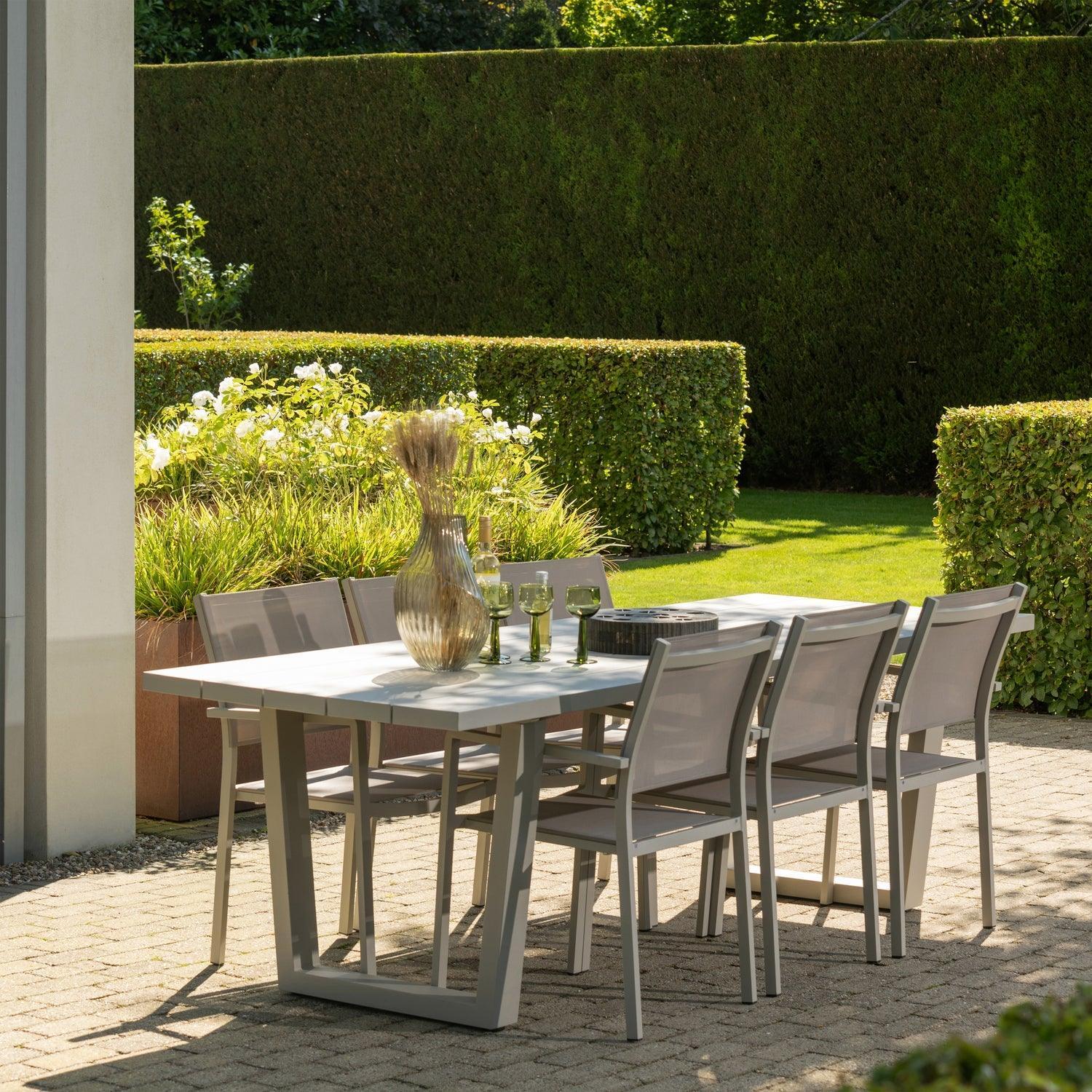 FOWL GARDEN CHAIR ALUMINIUM/TEXTILE SAND