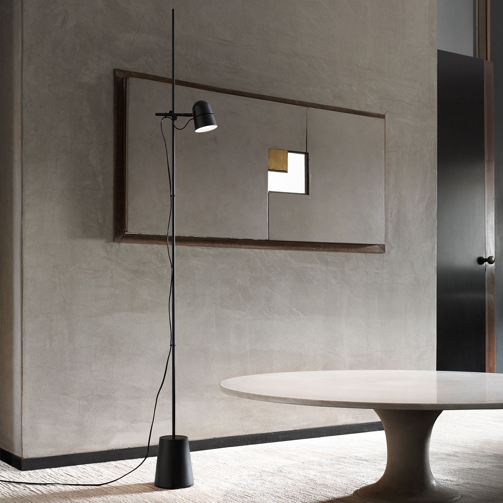 Luceplan lampadar Counterbalance Lampadars | Negru