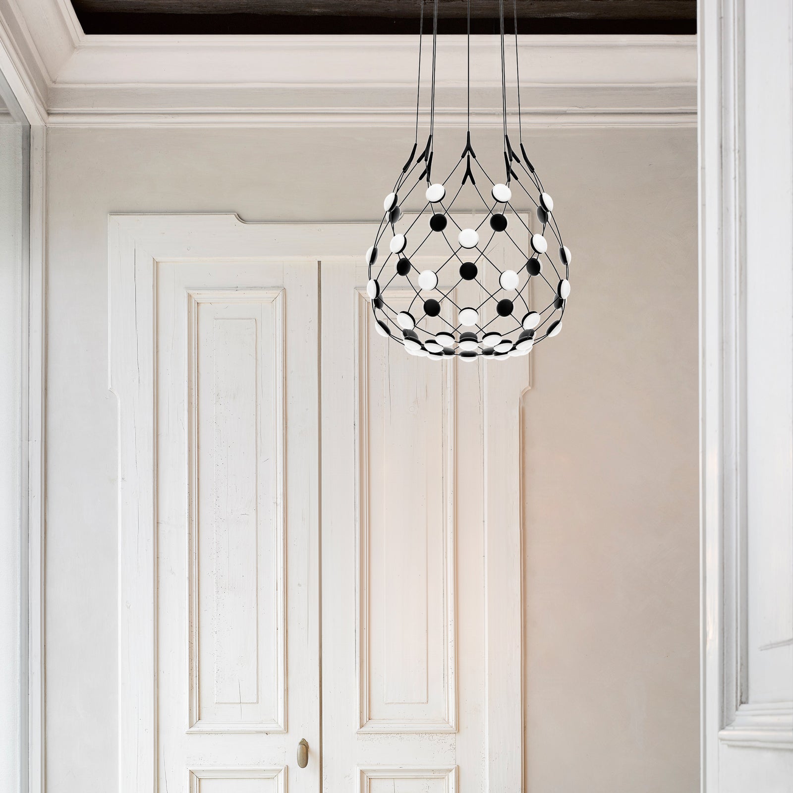 Luceplan lustră Mesh | 1m phase negru | Ø 55 cm
