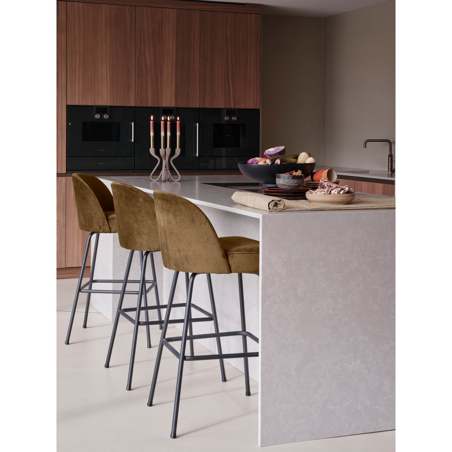 WOOOD scaun bar VOGUE BARSTOOL 80CM VELVET | 100% Pes | Galben | 103x50x55 cm