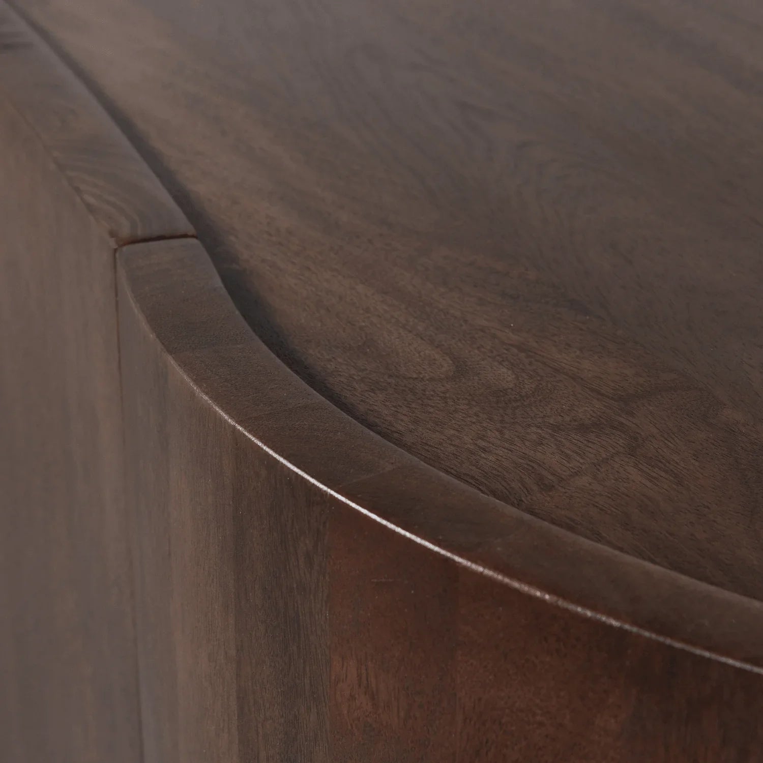 SENSE DRESSER 4-DOOR MANGO WALNUT