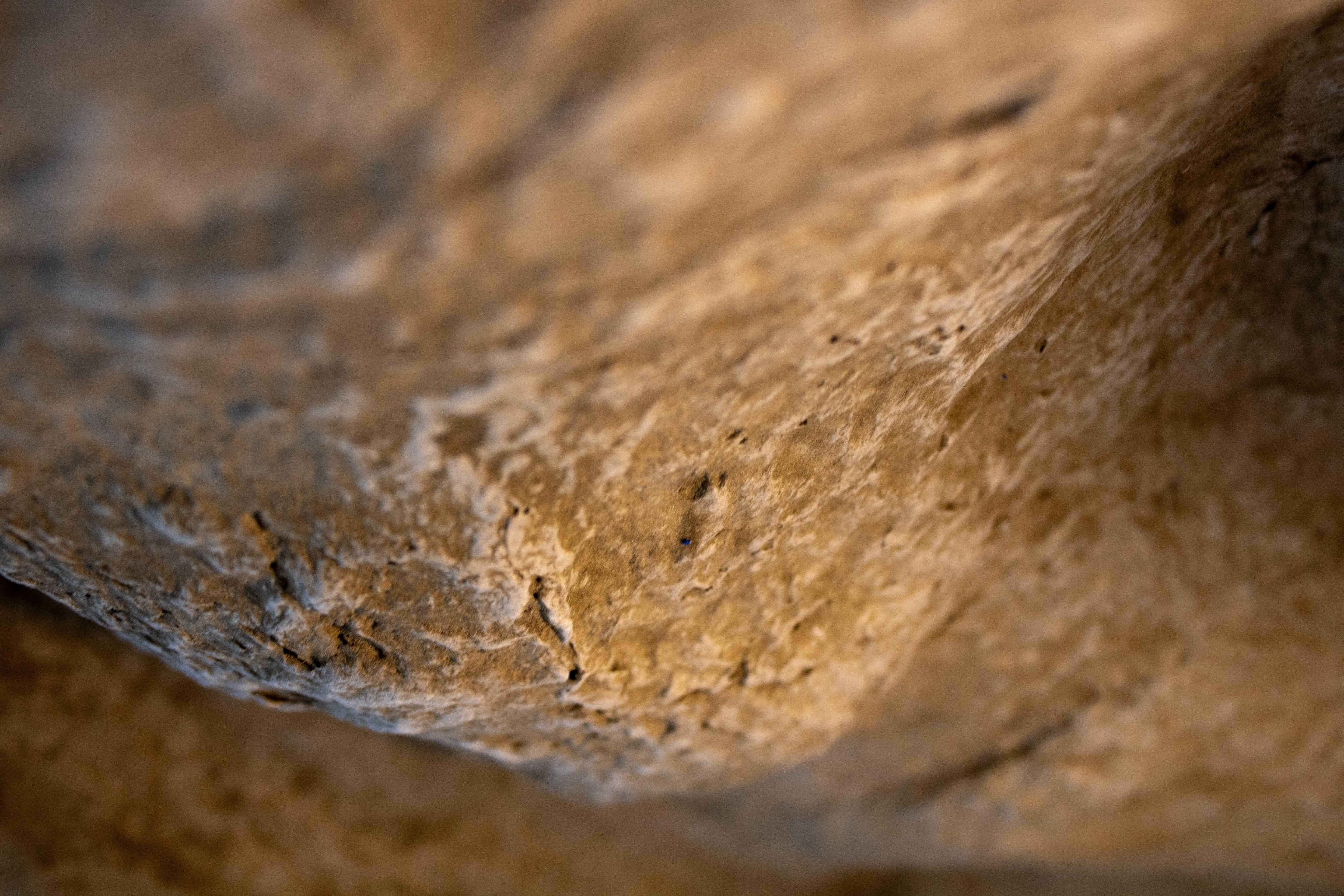 Aeria- Obiect artistic de tavan, iluminat din paper mache