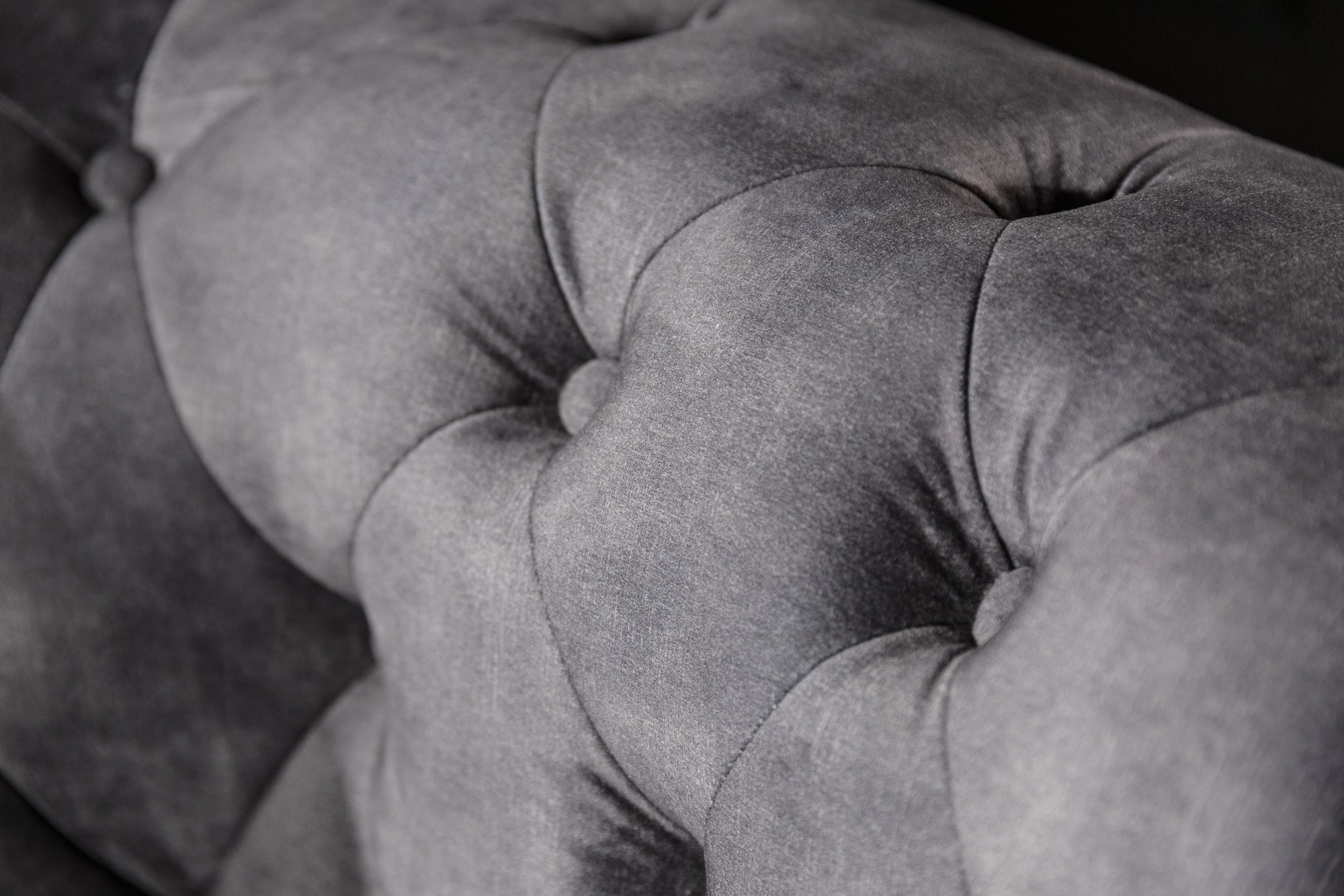 Invicta Canapea CHESTERFIELD - 205cm, 3 Locuri | Catifea, Gri | 205x73x85 cm