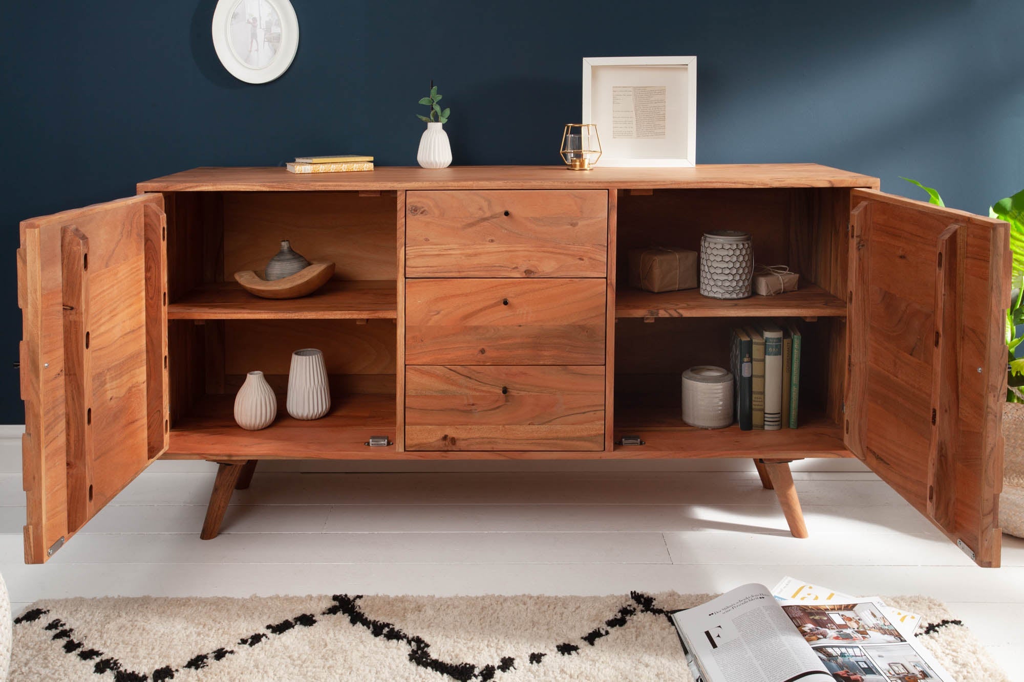 Invicta Comodă MYSTIC LIVING - 145cm | Acacia | 145x75x40 cm