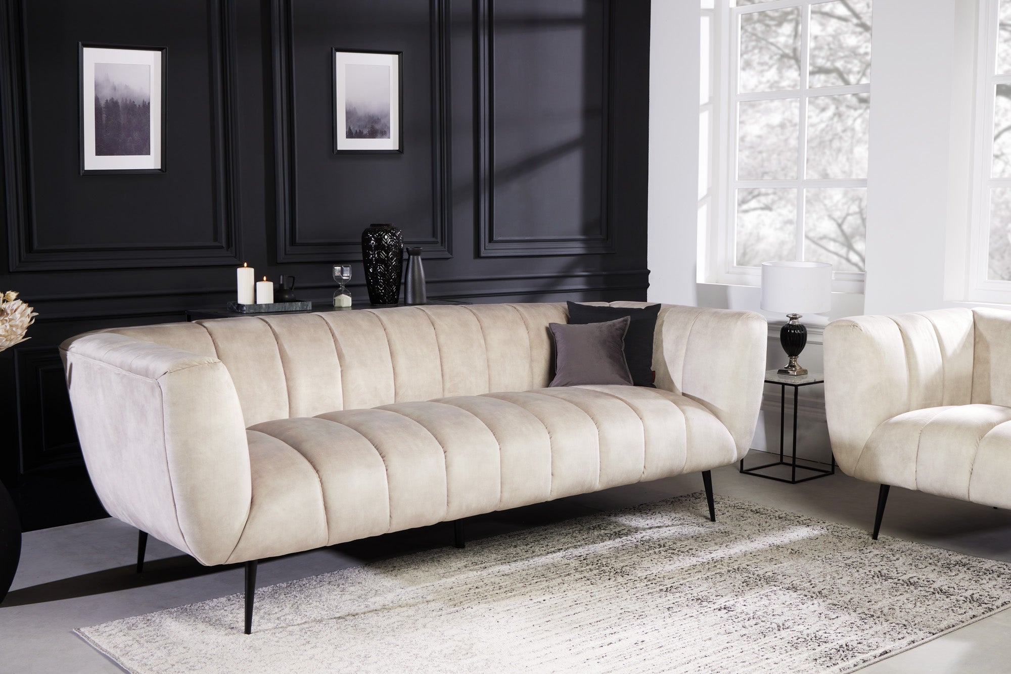 Invicta Canapea NOBLESSE - 225cm, 3 Locuri | Catifea, Țesătură Texturată, Negru | 225x80x90 cm