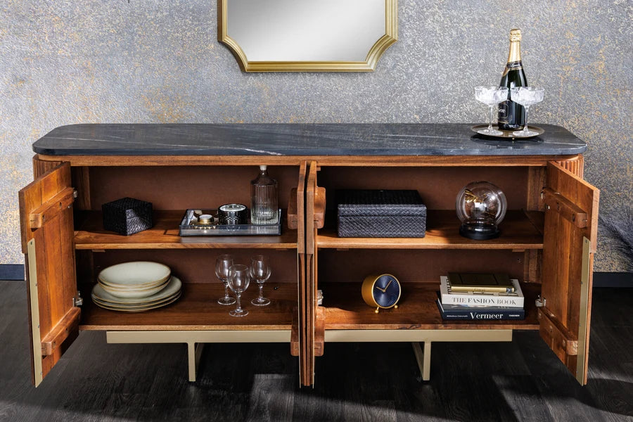 Comodă / Sideboard Invicta Interior GATSBY 160 cm, Stil Retro, Lemn Masiv de Mango, Blat din Marmură Neagră și Accente Aurii