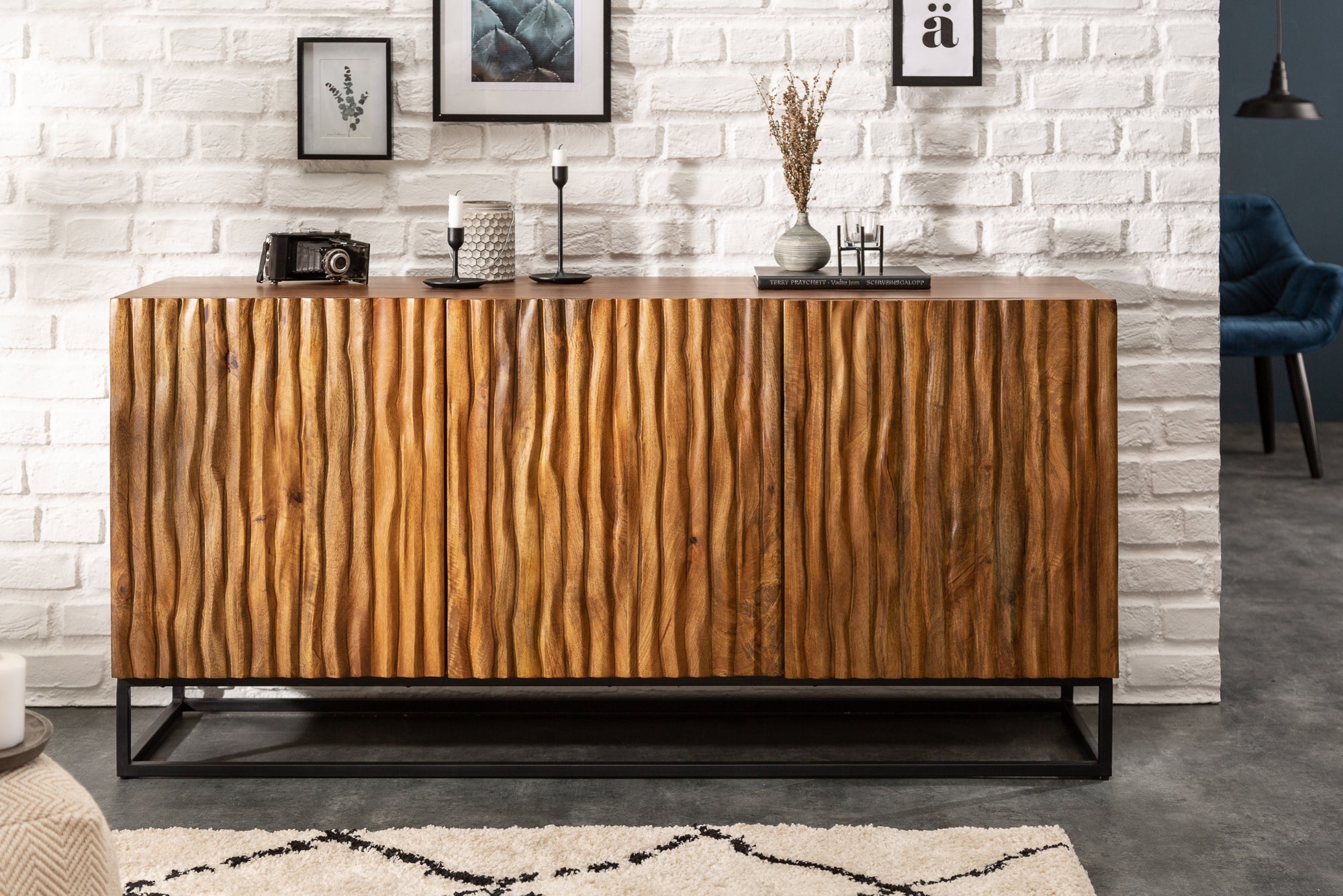 Invicta Comodă AMAZONAS - 160cm | Mango, Natural | 160x77x45 cm