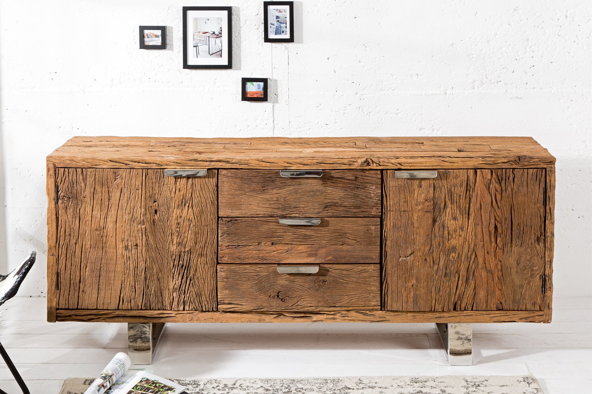 Invicta Comodă EUPHORIA BARRACUDA - 160cm | 160x75x40 cm