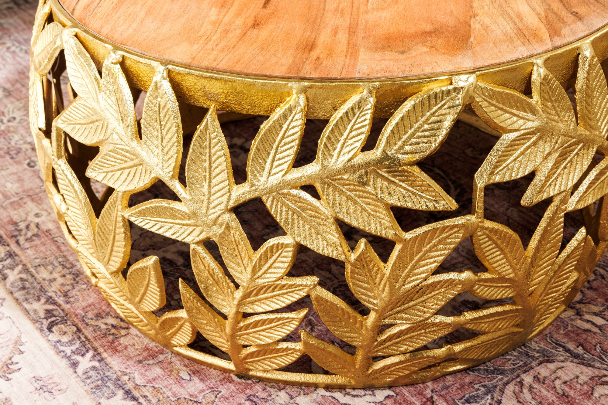 Invicta Masă cafea ABSTRACT LEAF - 68cm | Acacia, Auriu