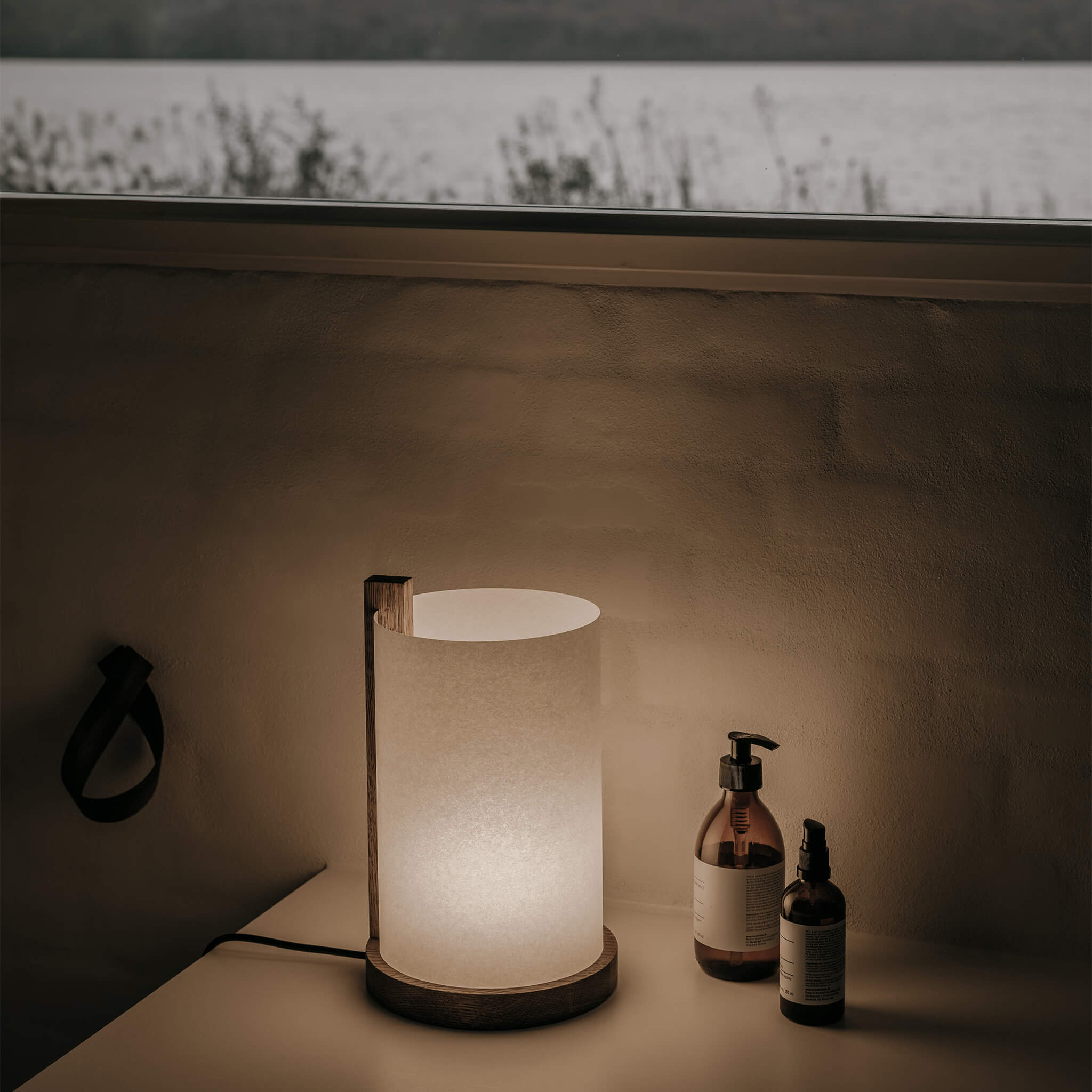 Motarasu lampă masă ENSO hârtie washi japoneză, hârtie Negru l18, A18, H29, Ø18 cm 2