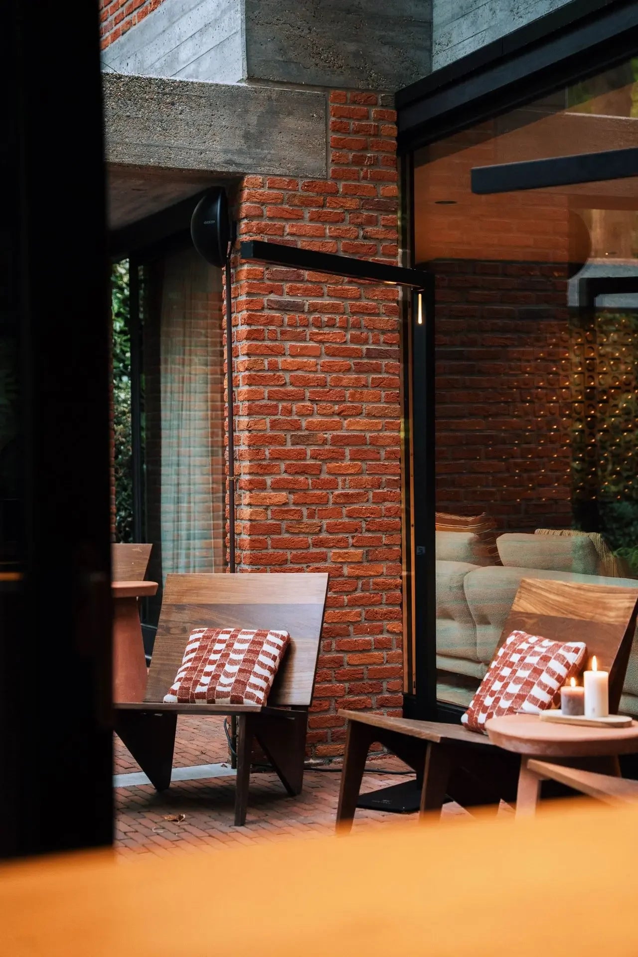 Încălzitor de exterior TWIG, 197 x 107 cm, Midnight – Eleganță portabilă cu lumină și căldură