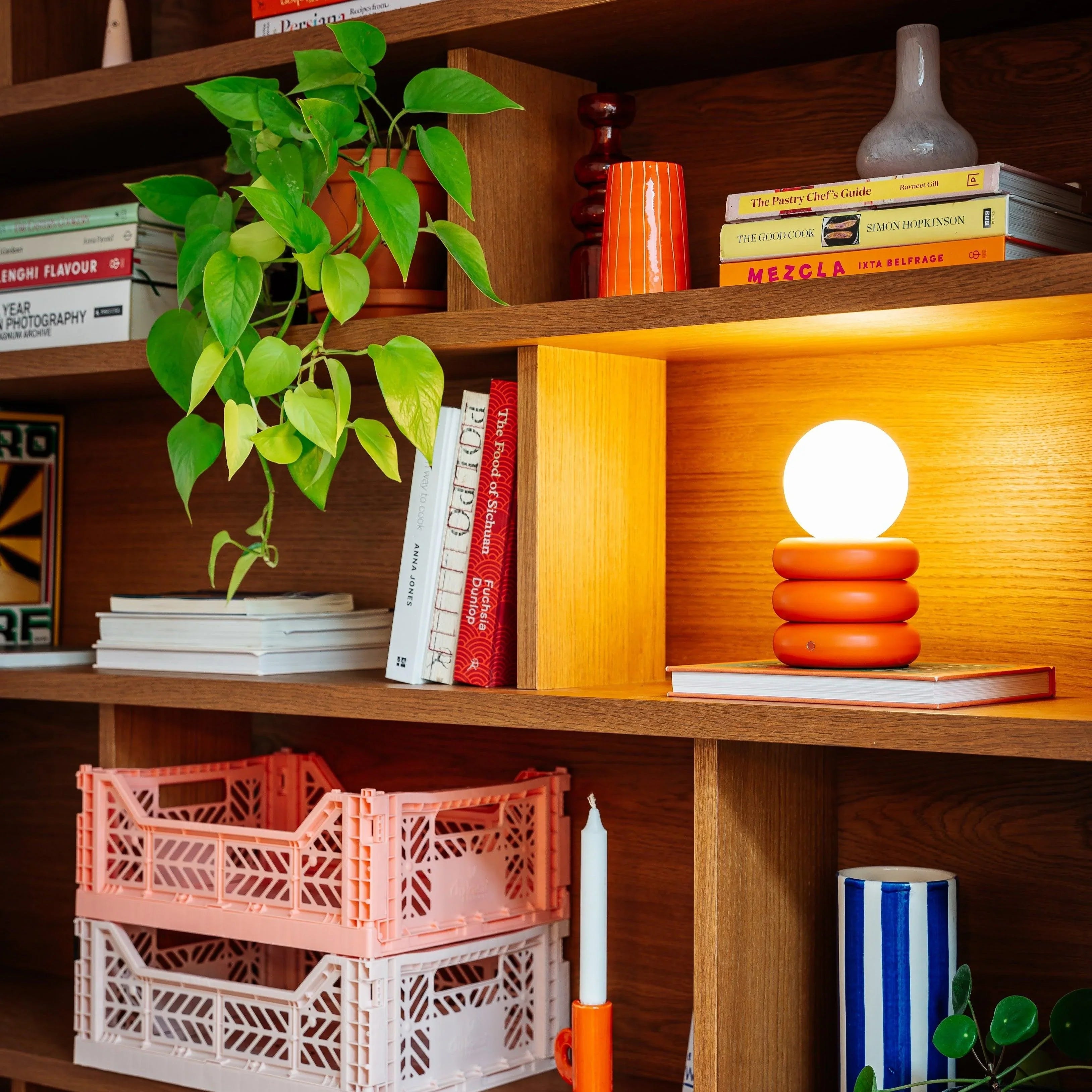 Lampă de masă fără fir cu tub peel portocaliu