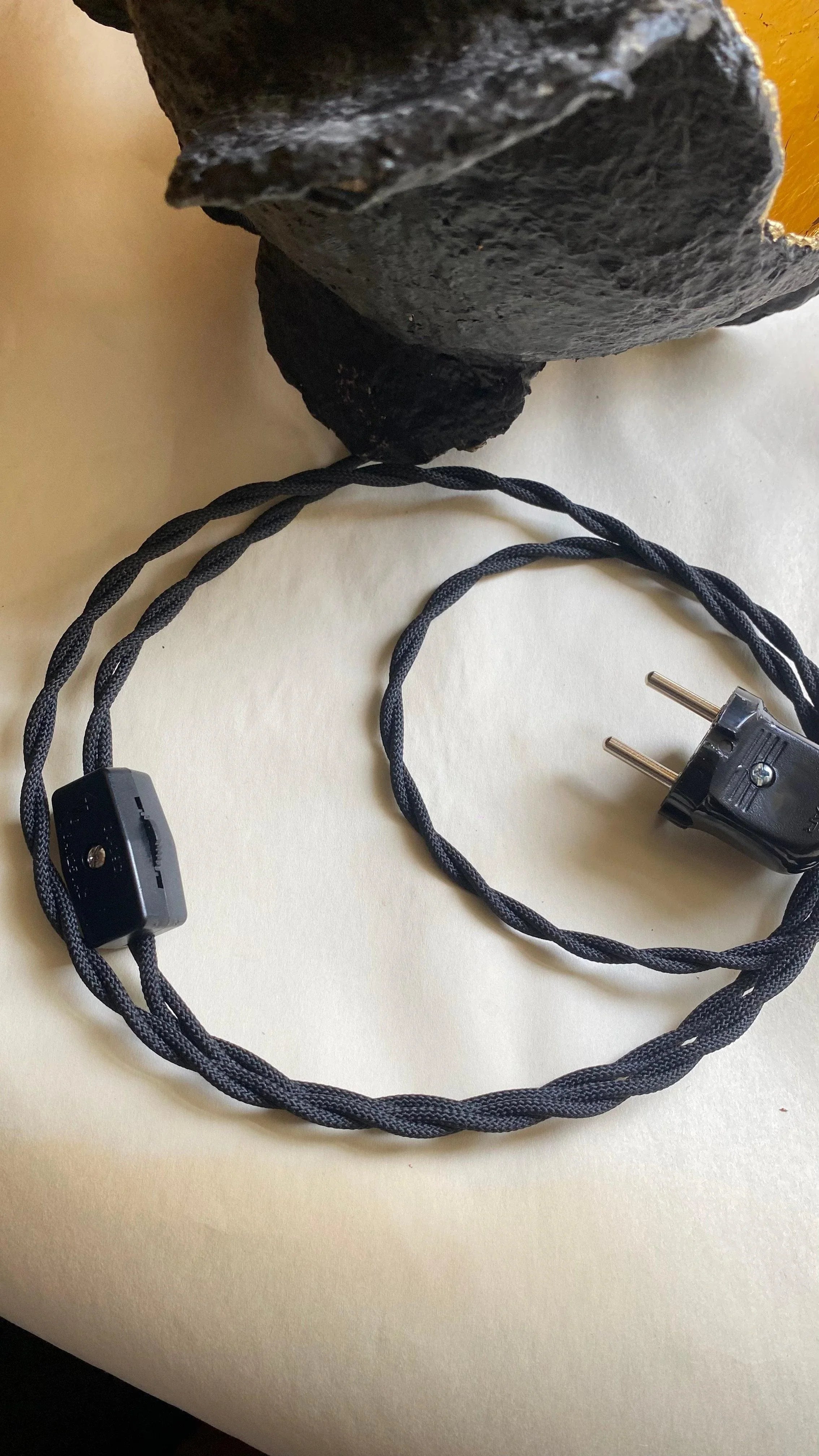 Lampă tip proiector Vatră - VECHICANOU