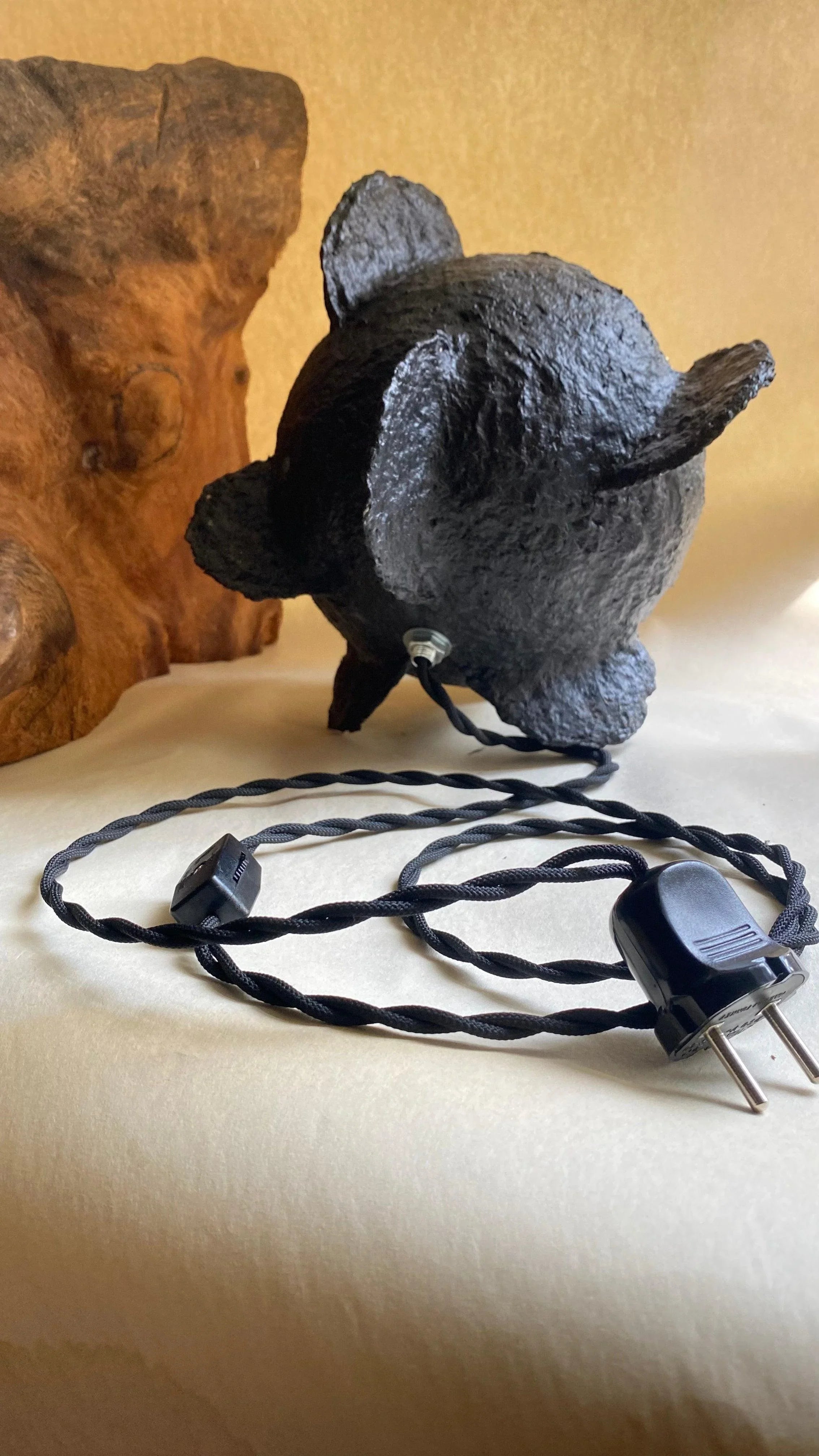 Lampă tip proiector Vatră - VECHICANOU