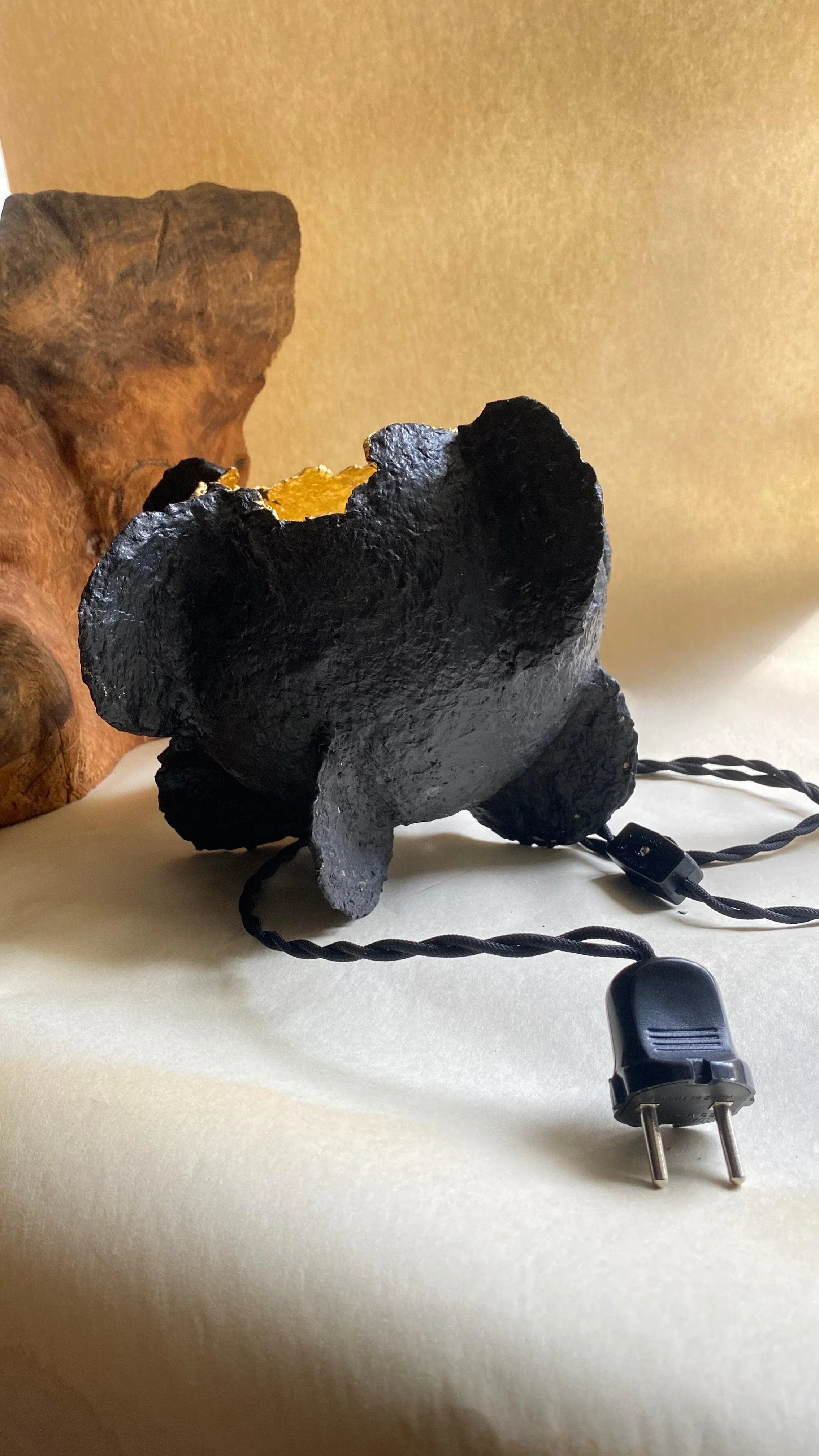 Lampă tip proiector Vatră - VECHICANOU