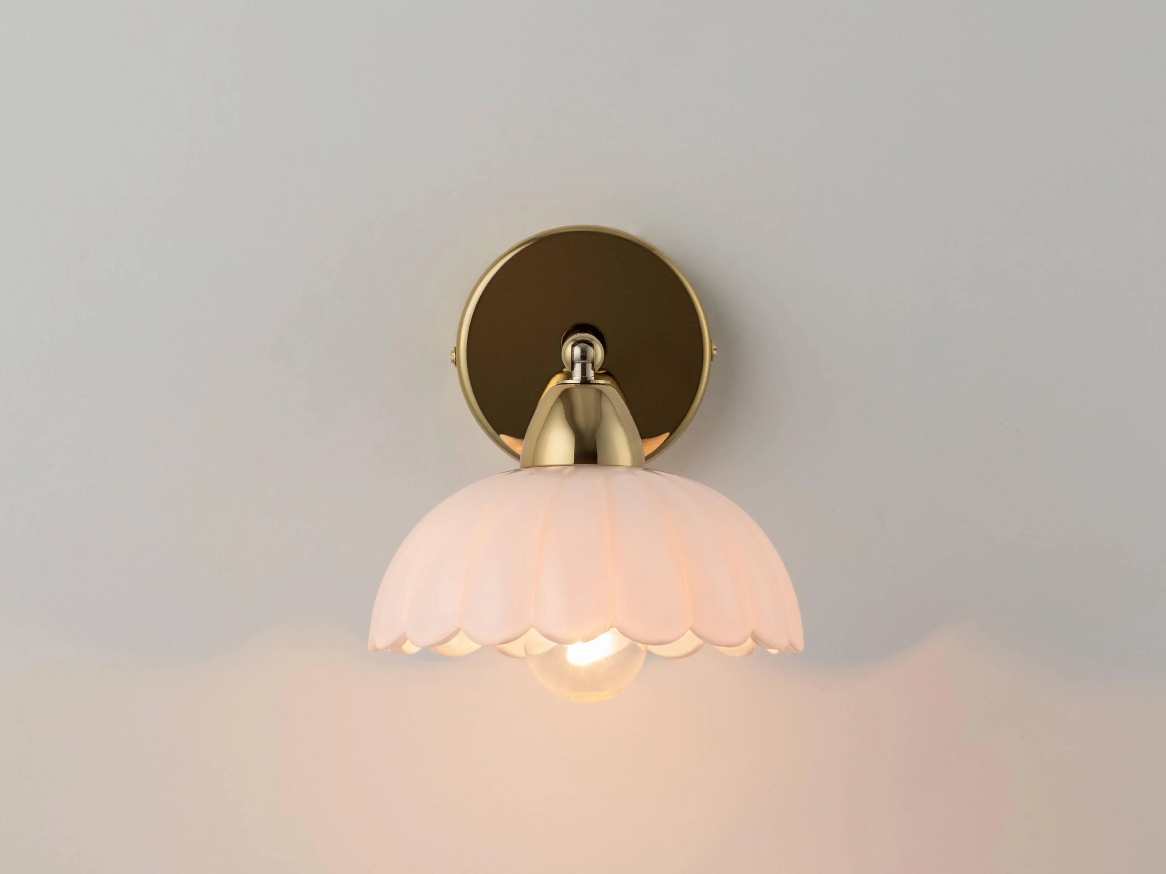 Aplice de perete cu flori albe - PARIS14A.RO