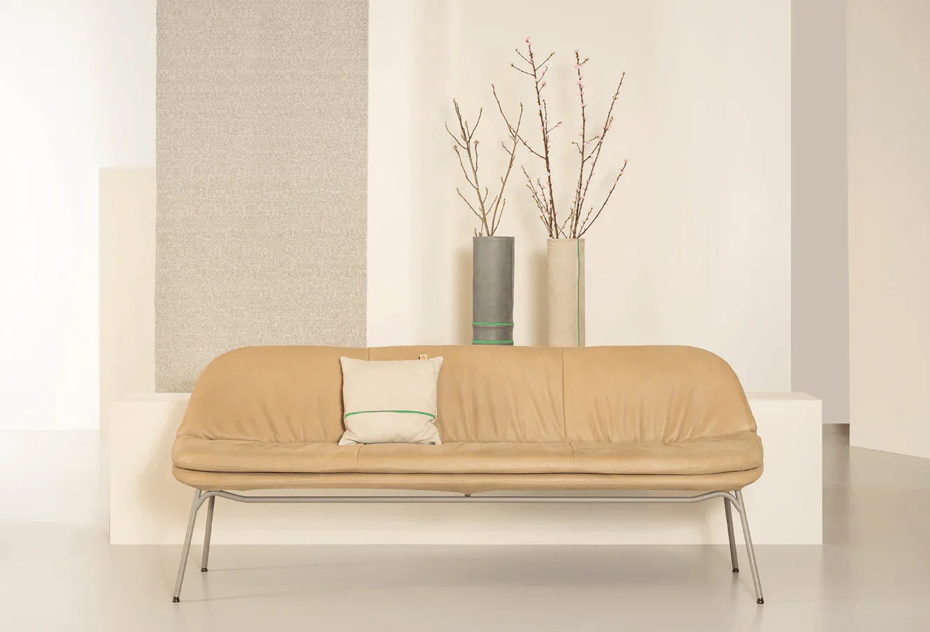 Banca de luat masa cu spatar Curtis - Jess Design - PARIS14A.RO