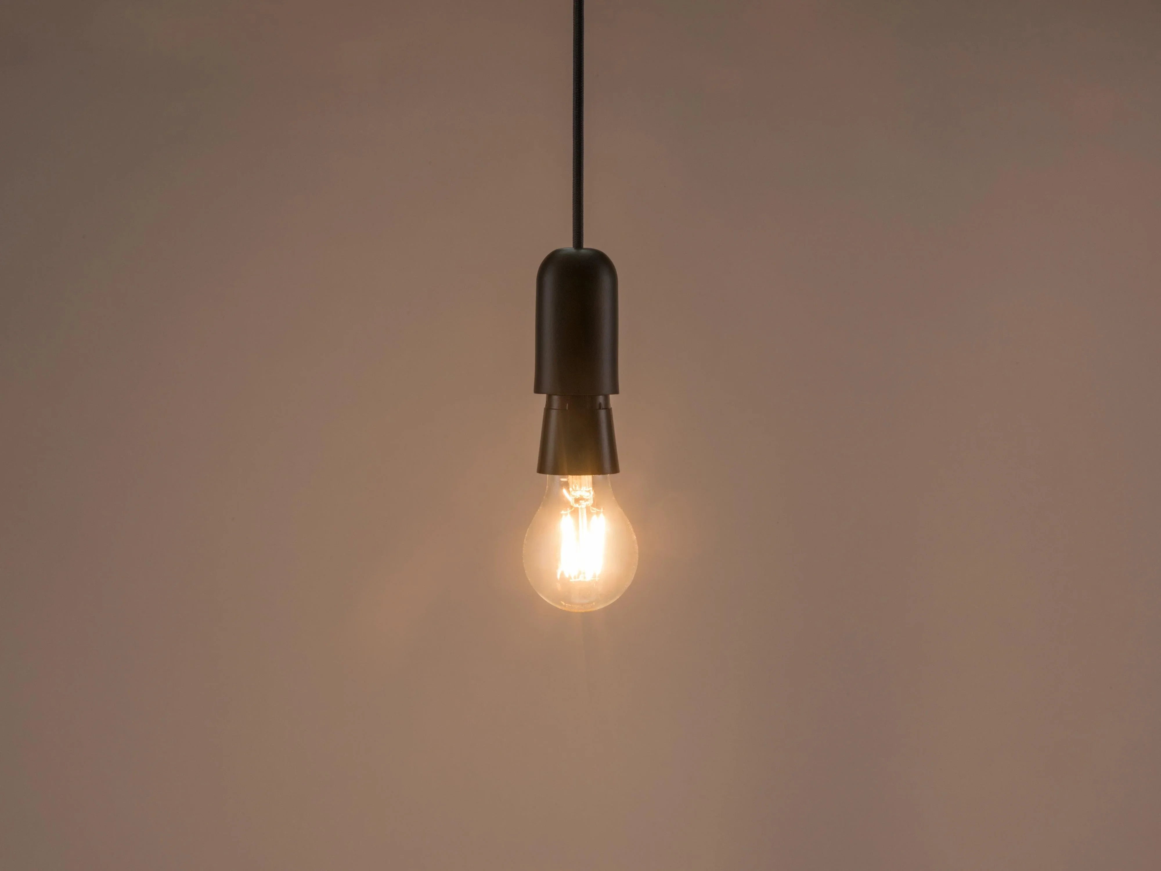 Bec b22 (bc) LED - PARIS14A.RO