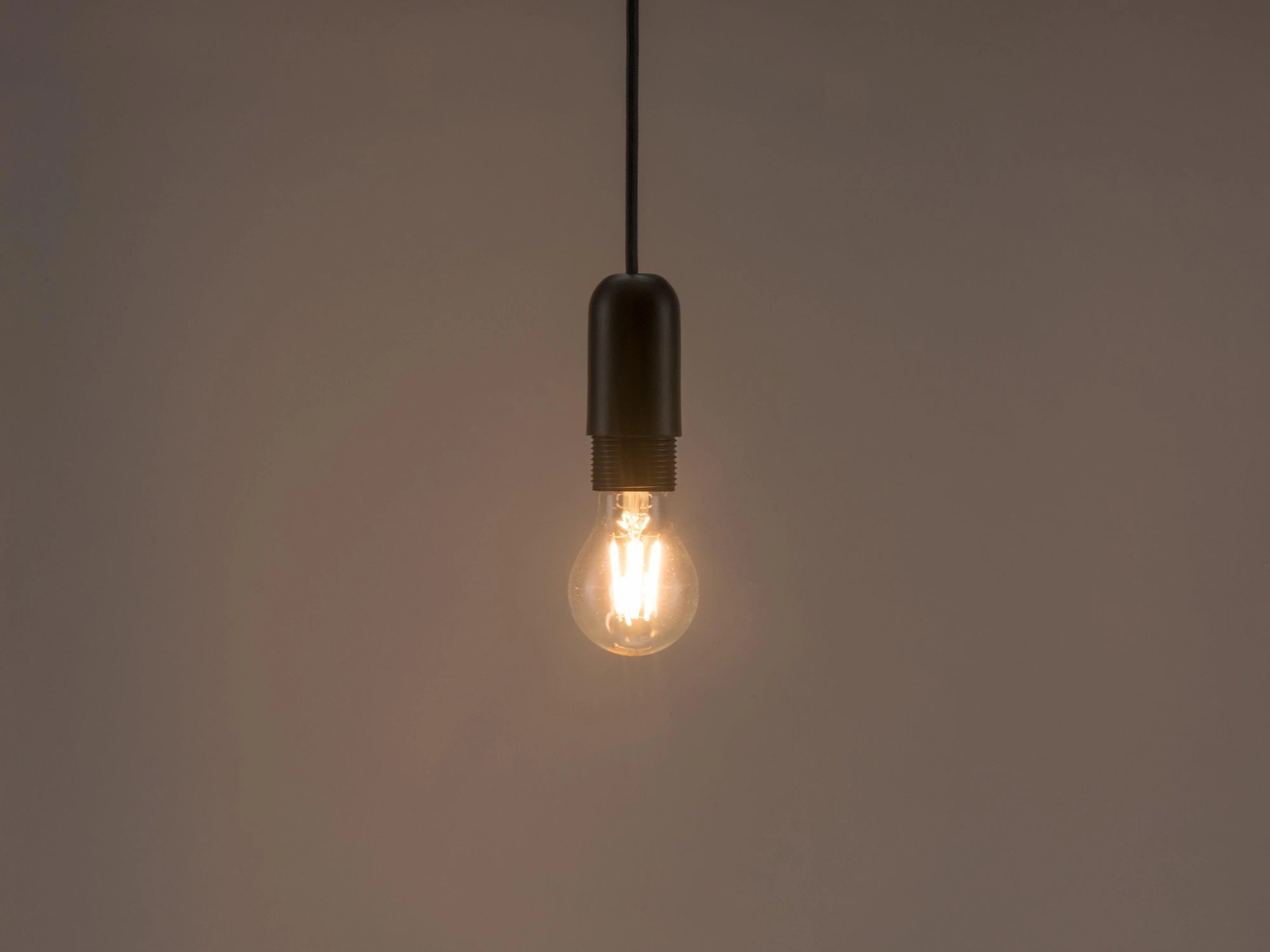 Bec e27 (es) LED - PARIS14A.RO