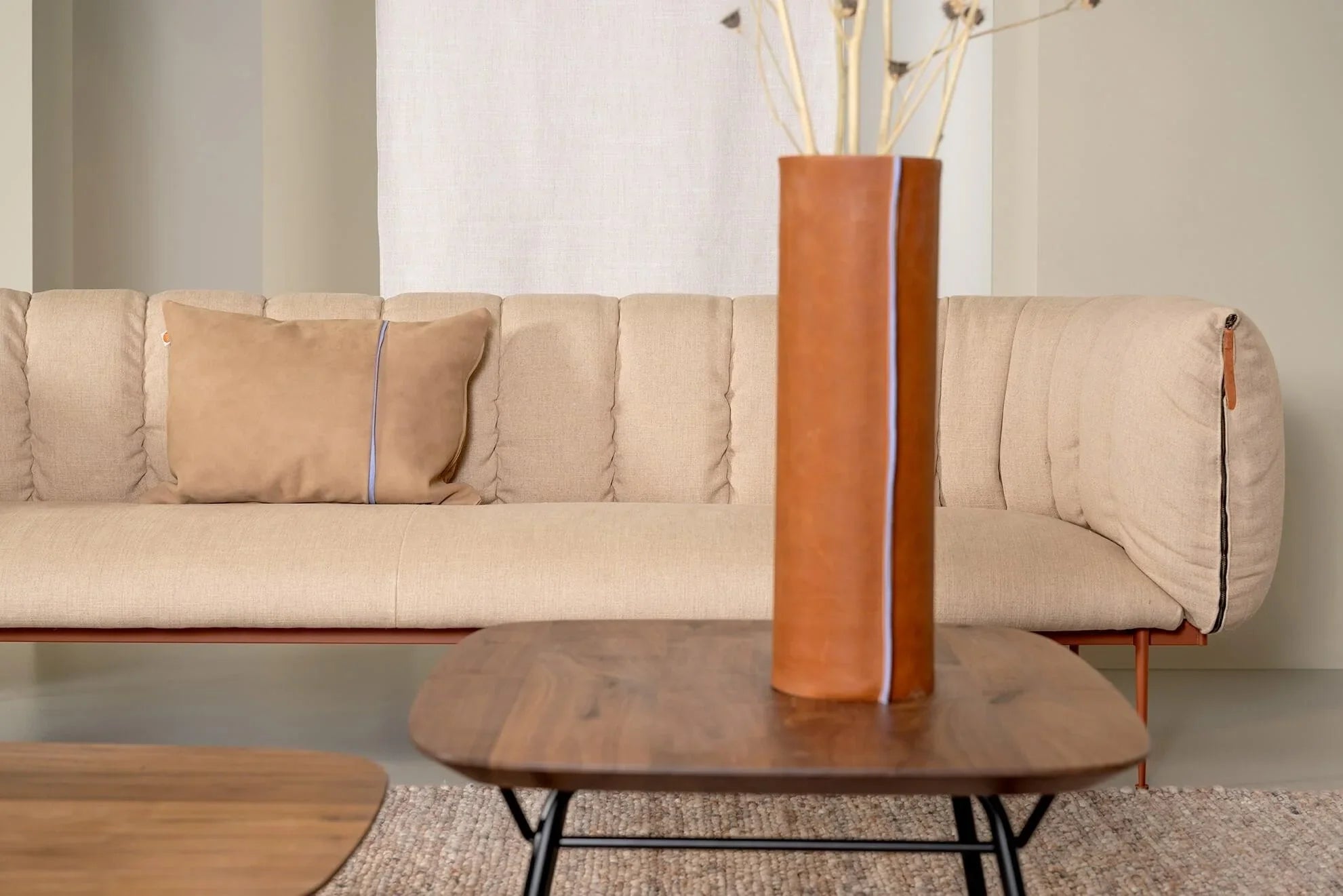 Canapea Puffer cu 3,5 locuri - Jess Design - PARIS14A.RO