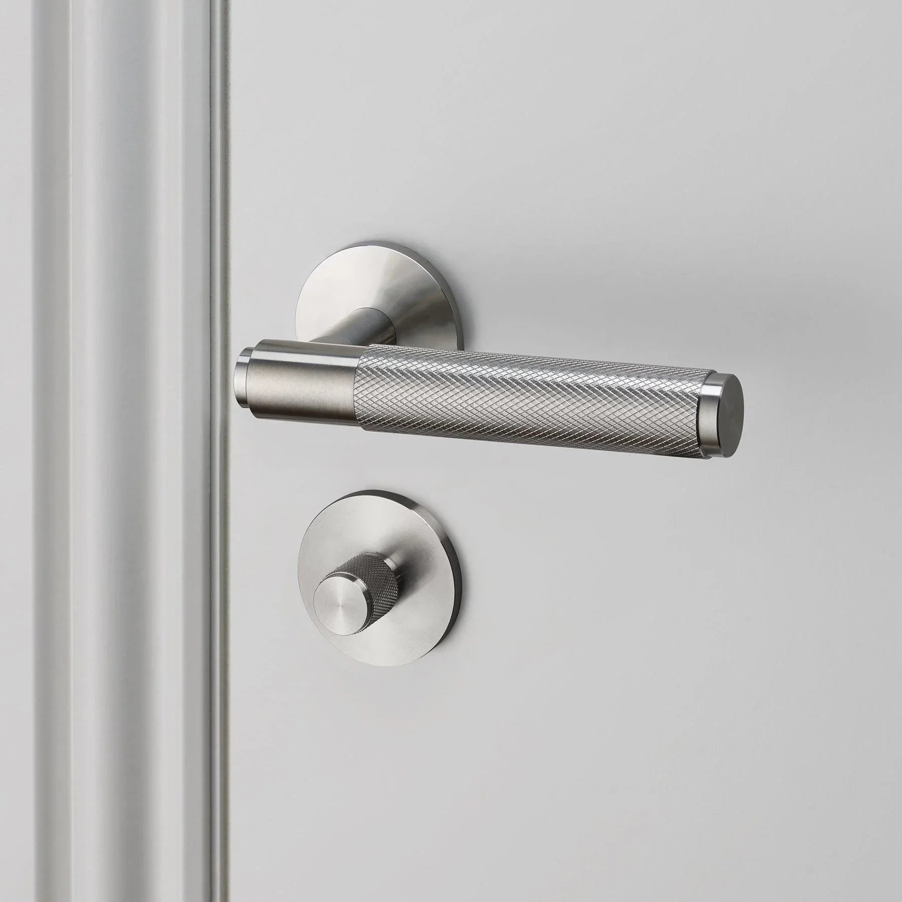 Incuietoare tip buton pentru usa / CROSS - Buster & Punch - PARIS14A.RO