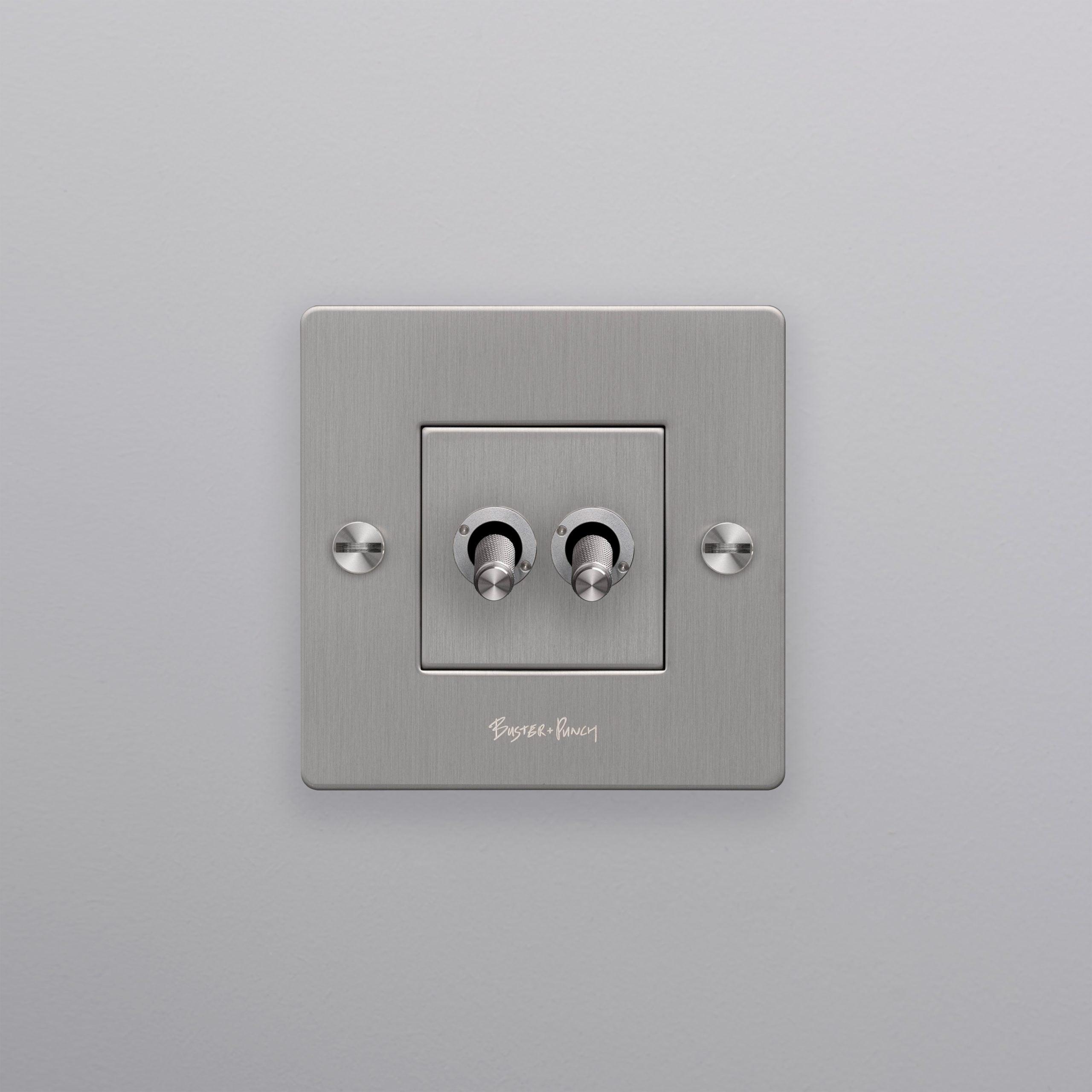 Intrerupator dublu 1G retractiv - Buster & Punch - PARIS14A.RO