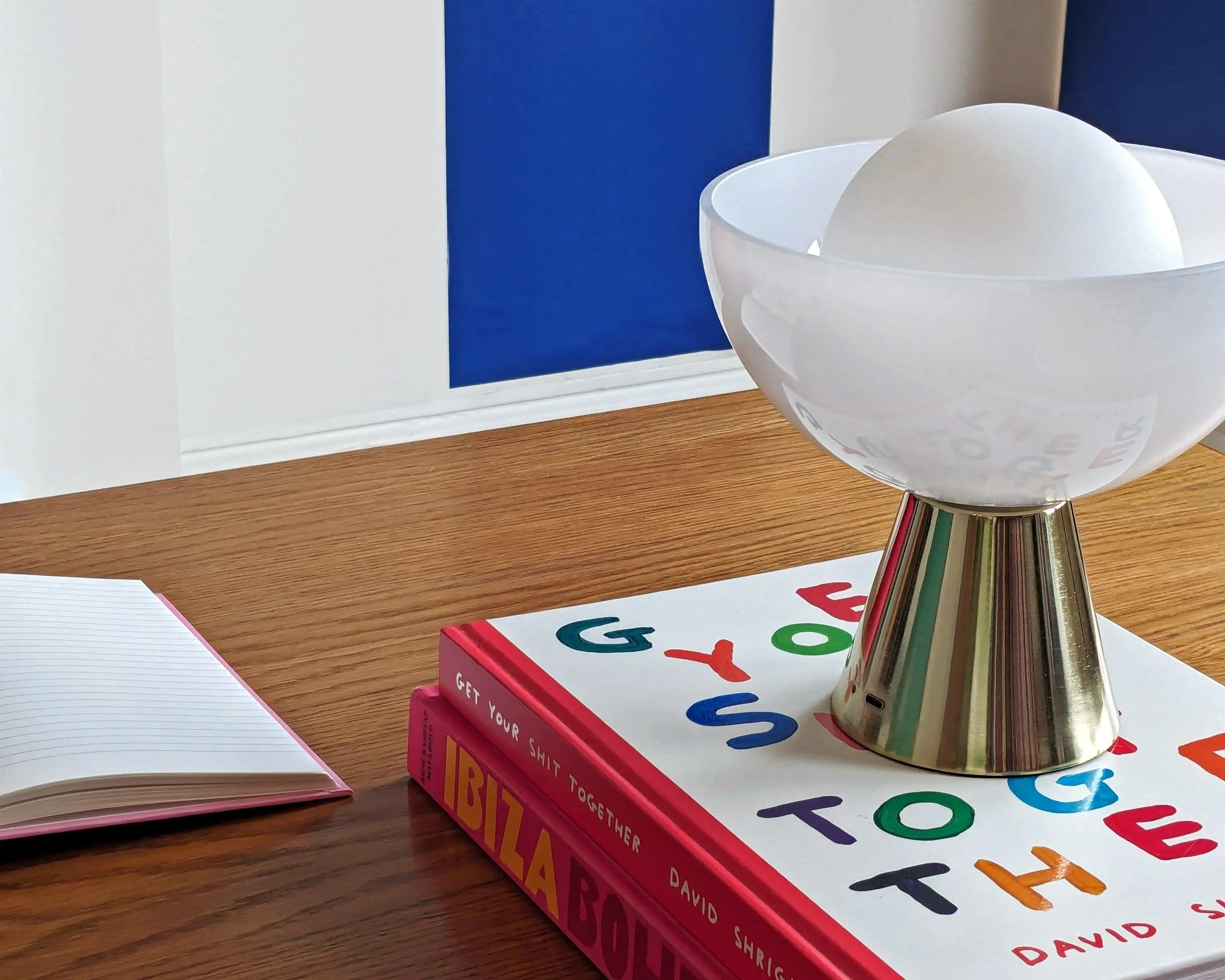 Lampă de masă cu dom din alamă - PARIS14A.RO