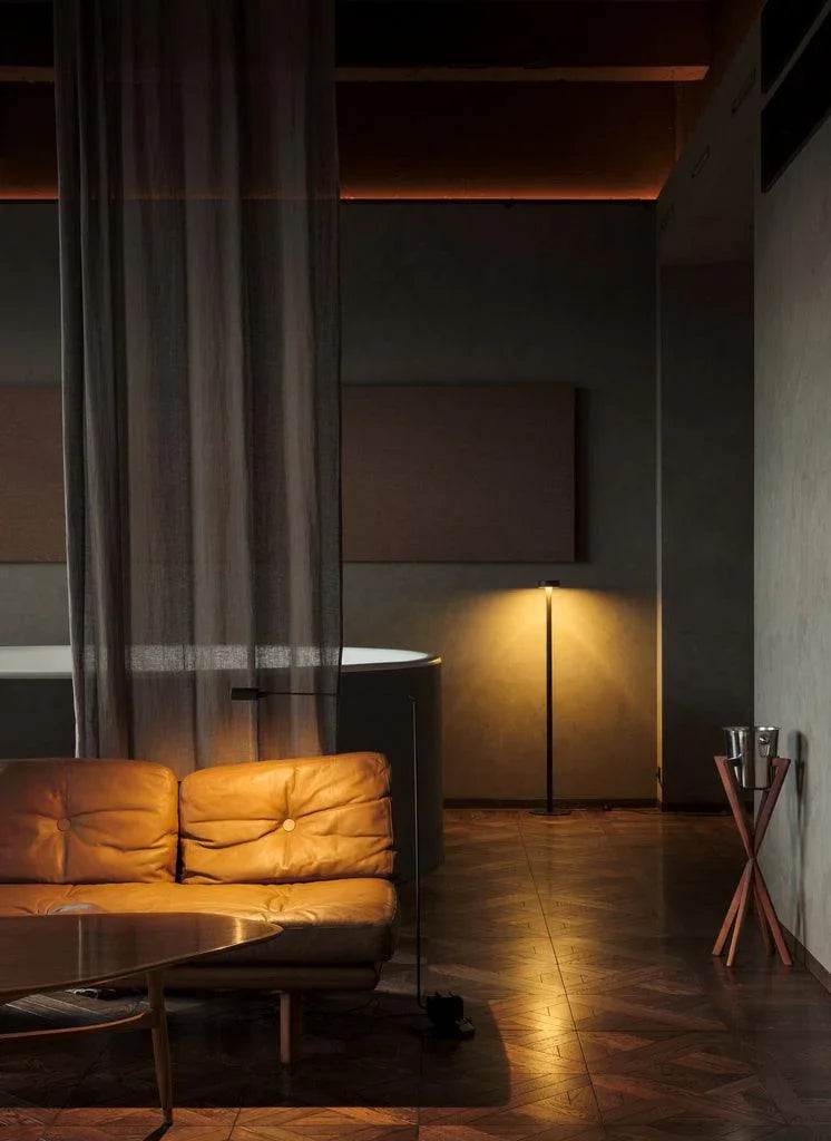 Lampă de masă cu LED-uri pentru fixarea pe masă în Peak Lane - PARIS14A.RO