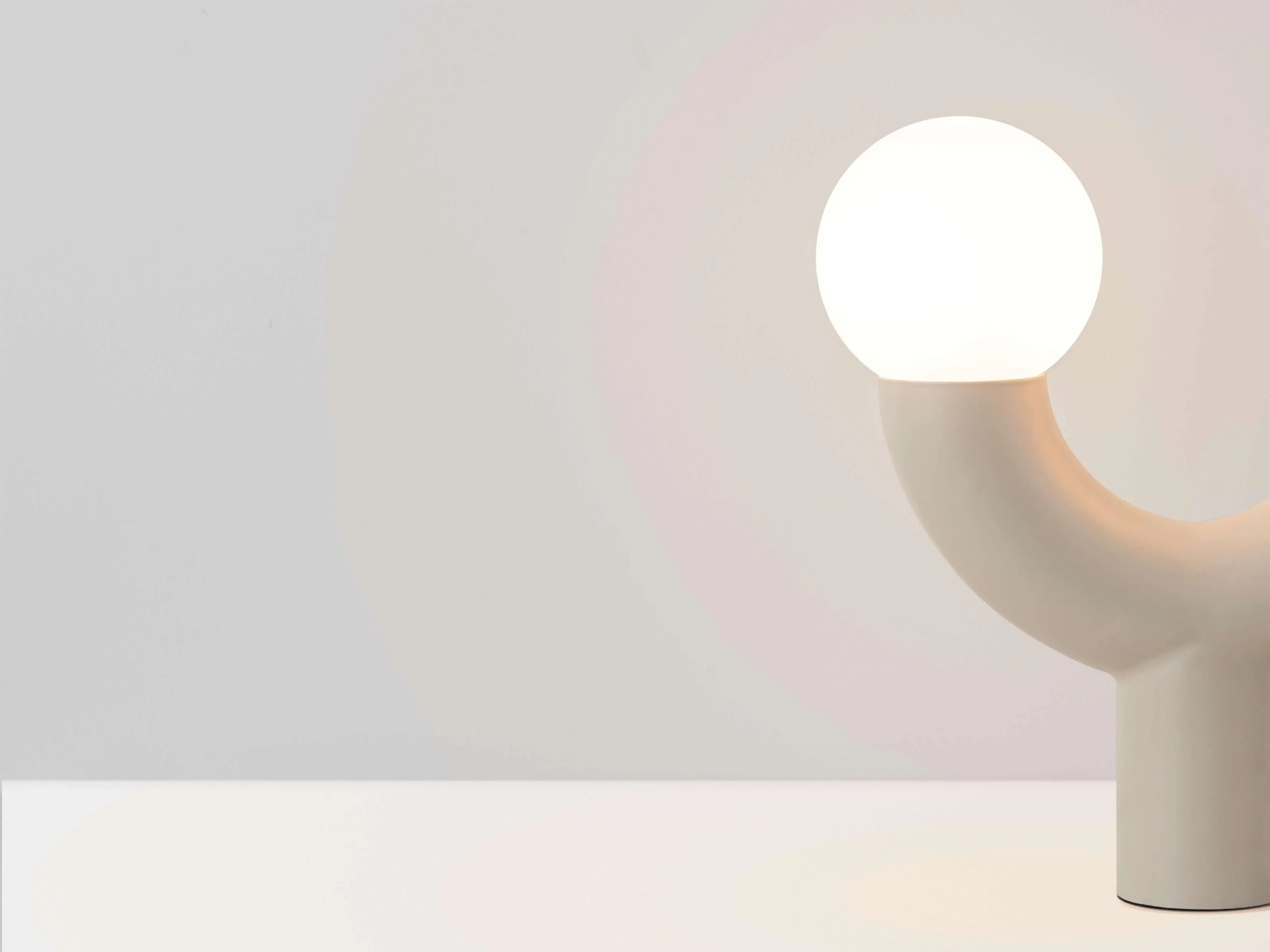 Lampă de masă cu tub de nisip - PARIS14A.RO