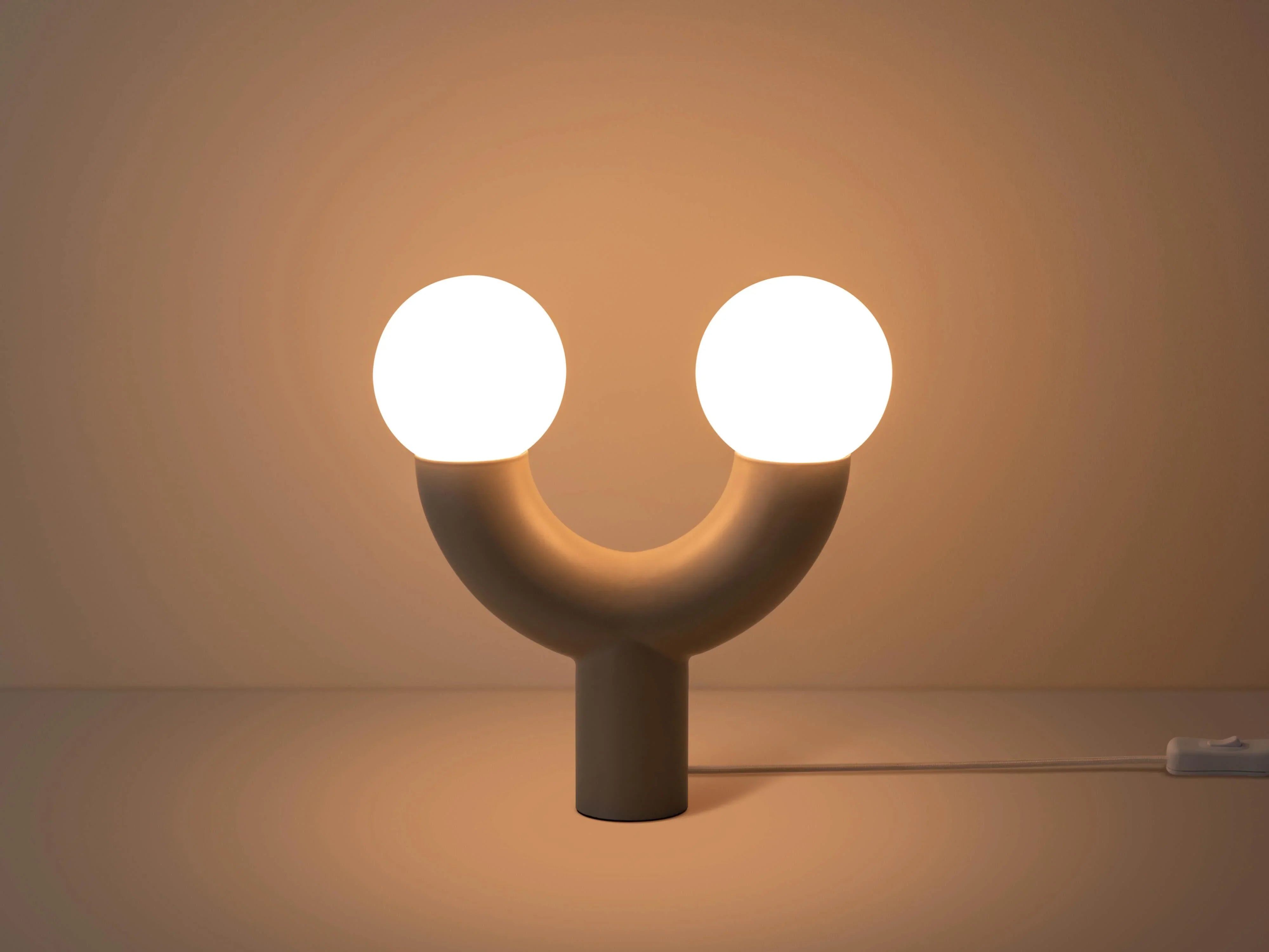 Lampă de masă cu tub de nisip - PARIS14A.RO