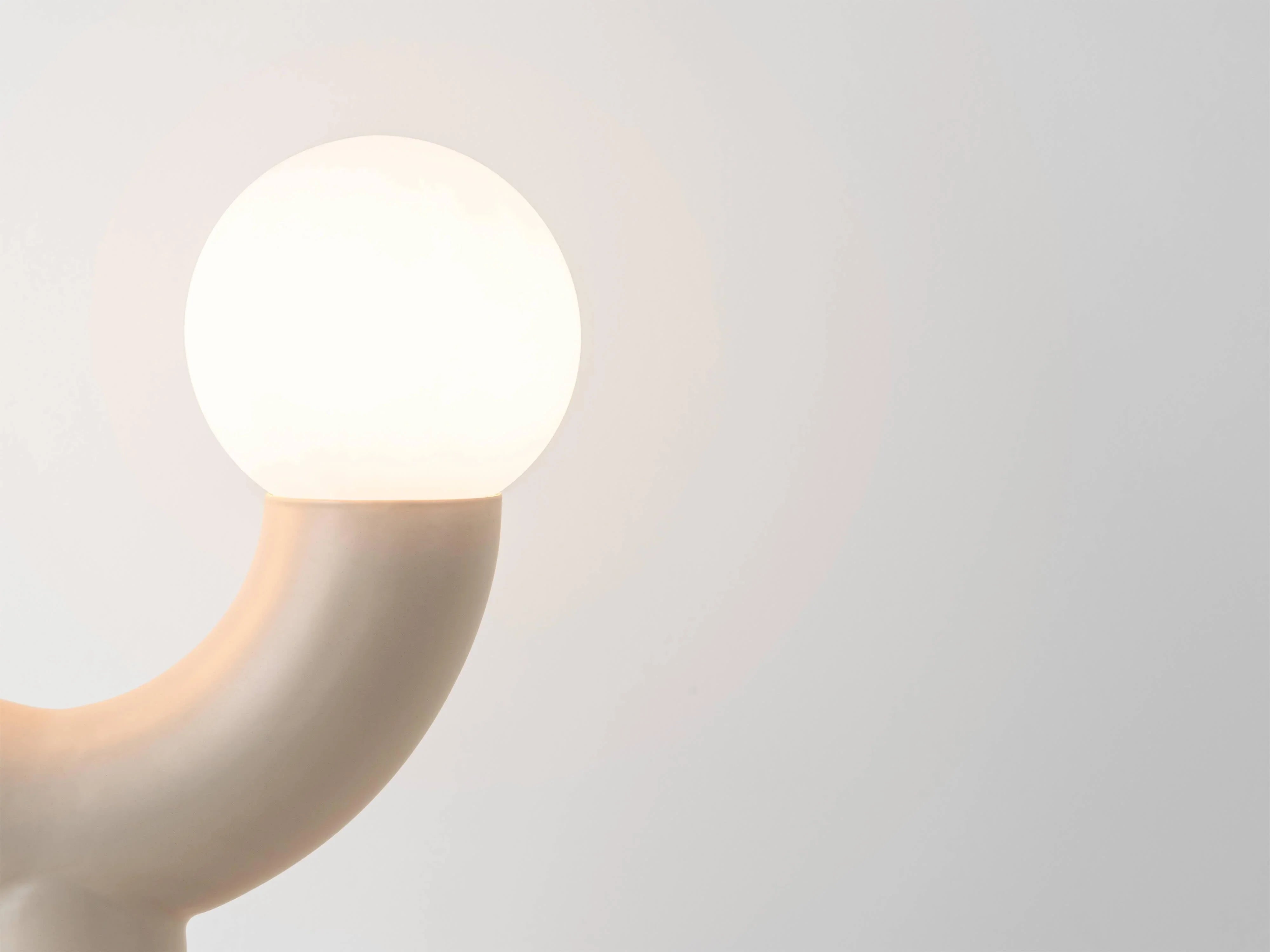 Lampă de masă cu tub de nisip - PARIS14A.RO