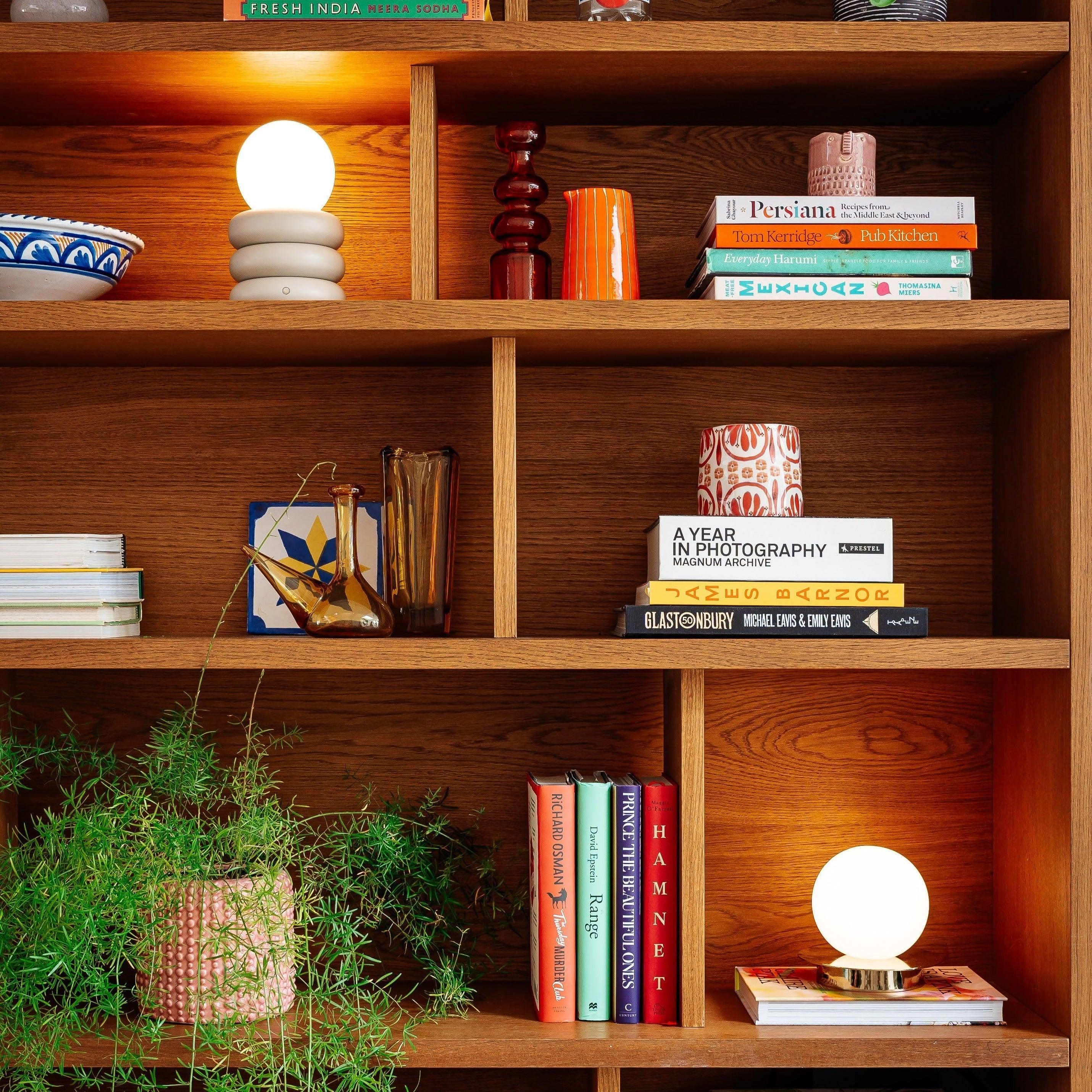 Lampă de masă fără fir cu tub gri nisip - PARIS14A.RO