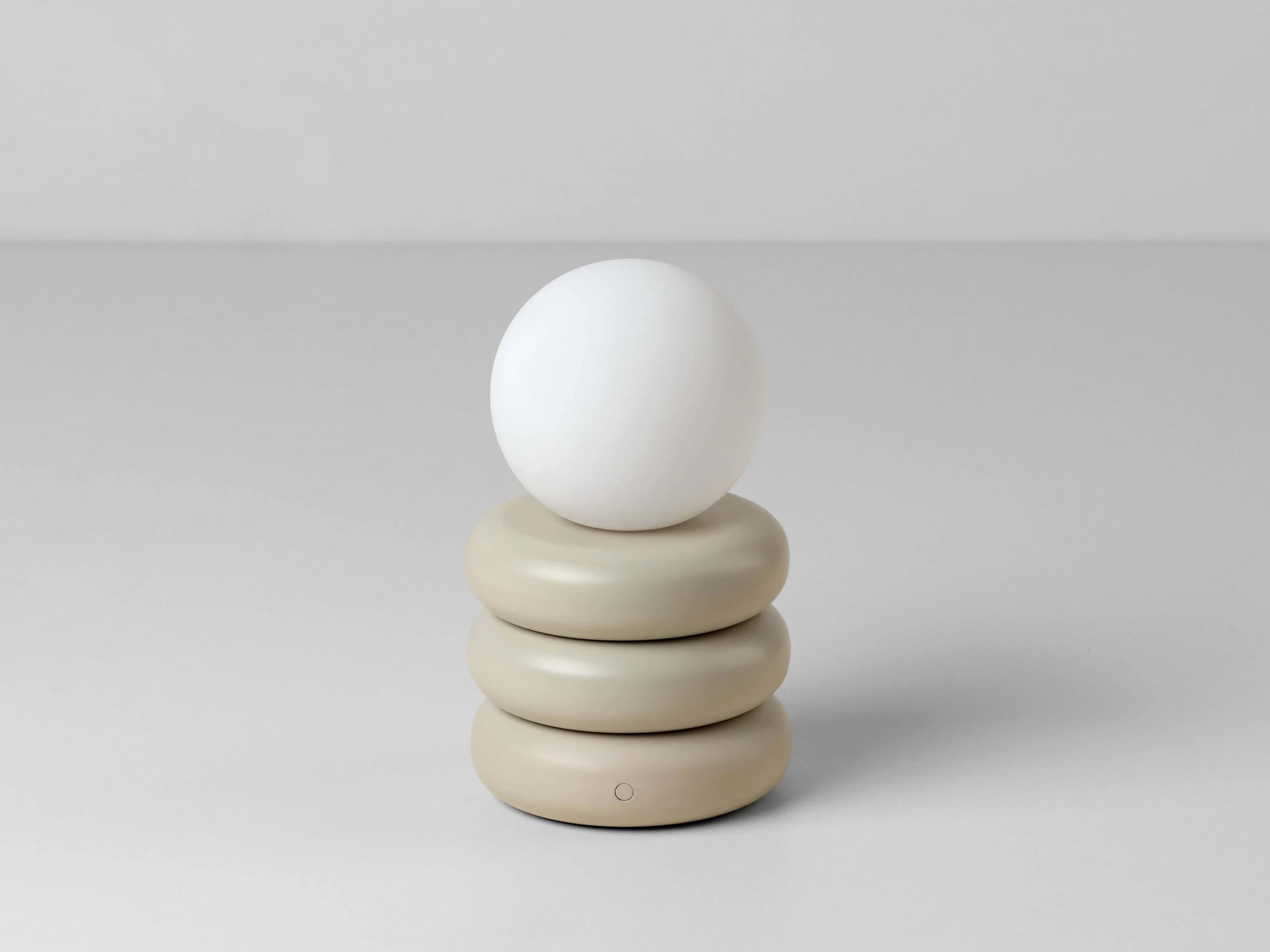 Lampă de masă fără fir cu tub gri nisip - PARIS14A.RO