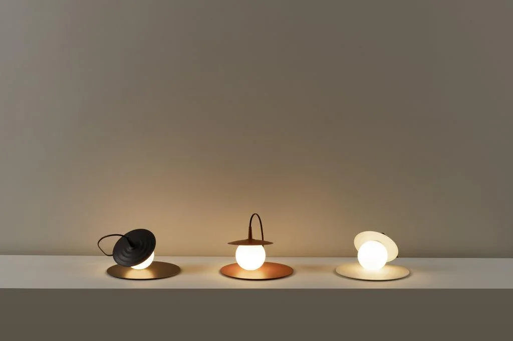 Lampa de masă Symphony cu bec G9, din cupru texturat. - PARIS14A.RO