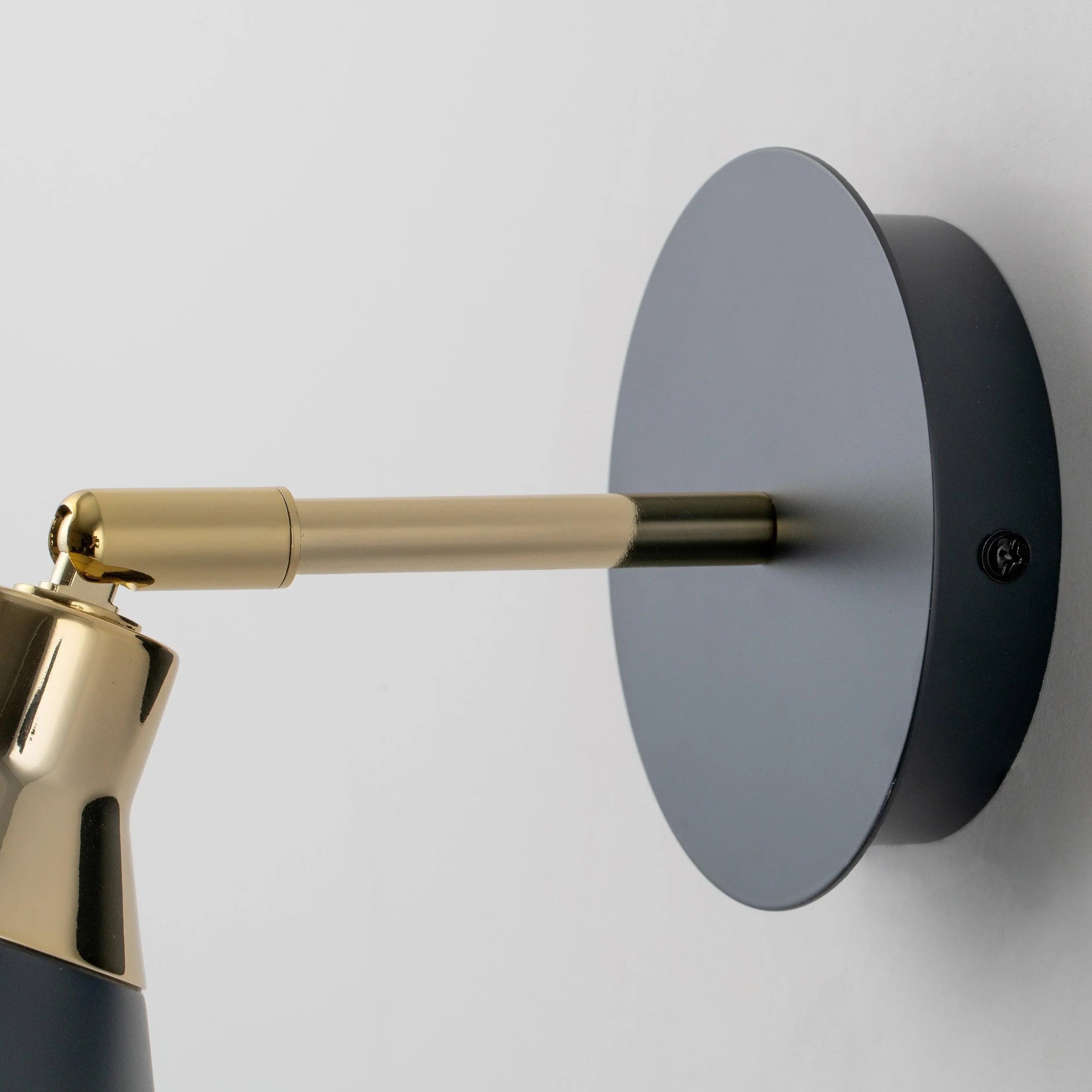 Lampă de perete con de culoare gri cărbune - PARIS14A.RO