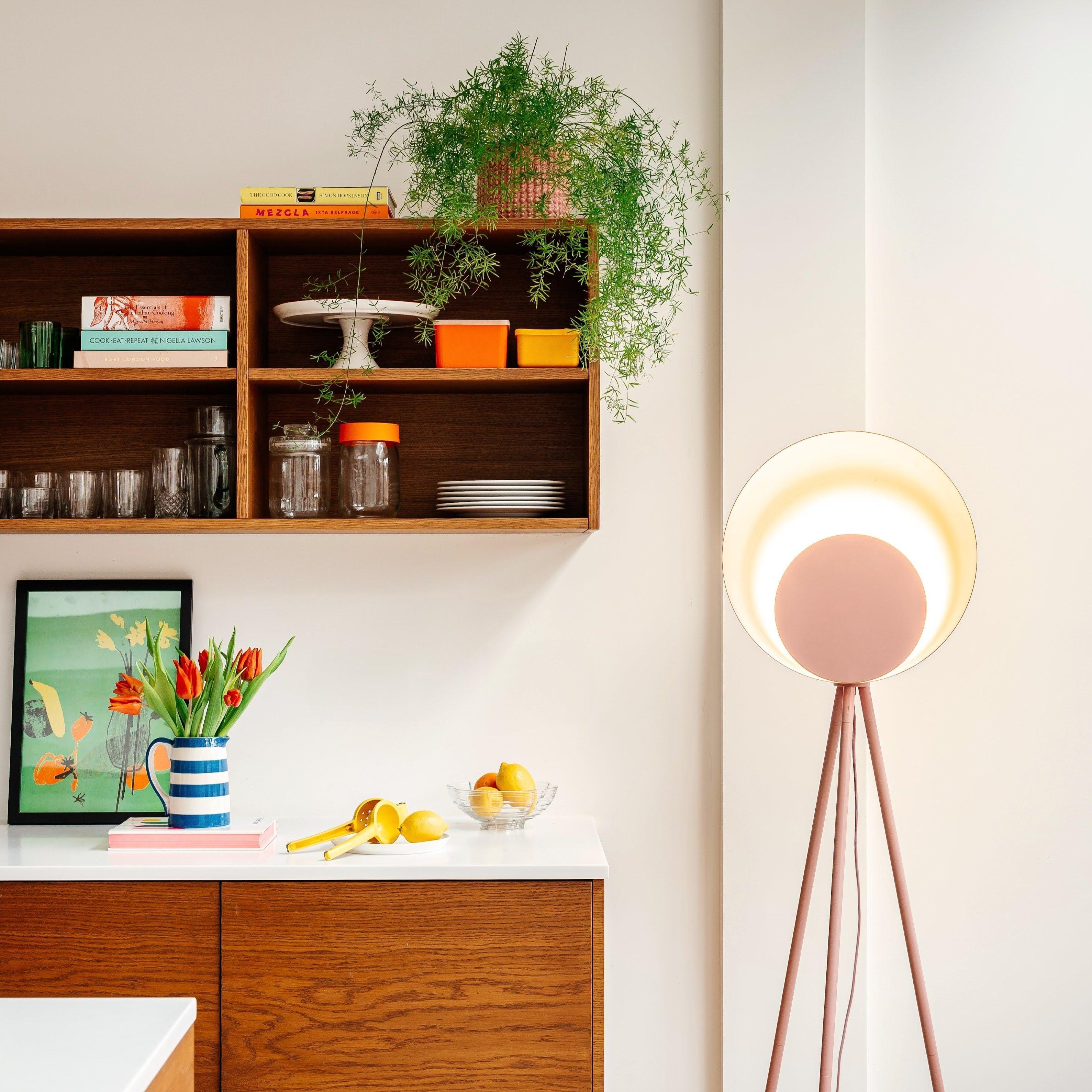 Lampă de podea cu difuzor Blossom roz - PARIS14A.RO