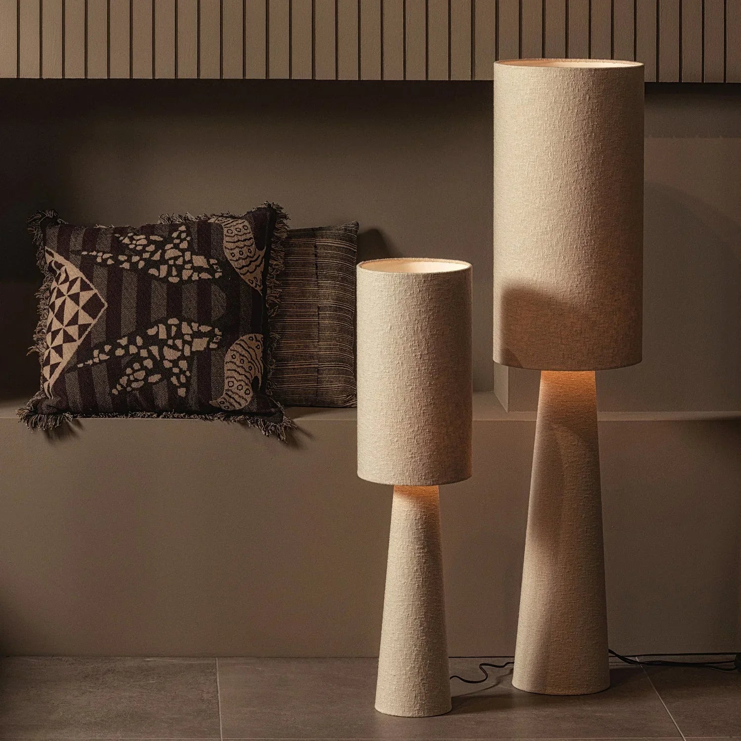 LOFT TABLE LAMP METAL/BOUCLÉ NATURAL 90xØ22CM - PARIS14A.RO