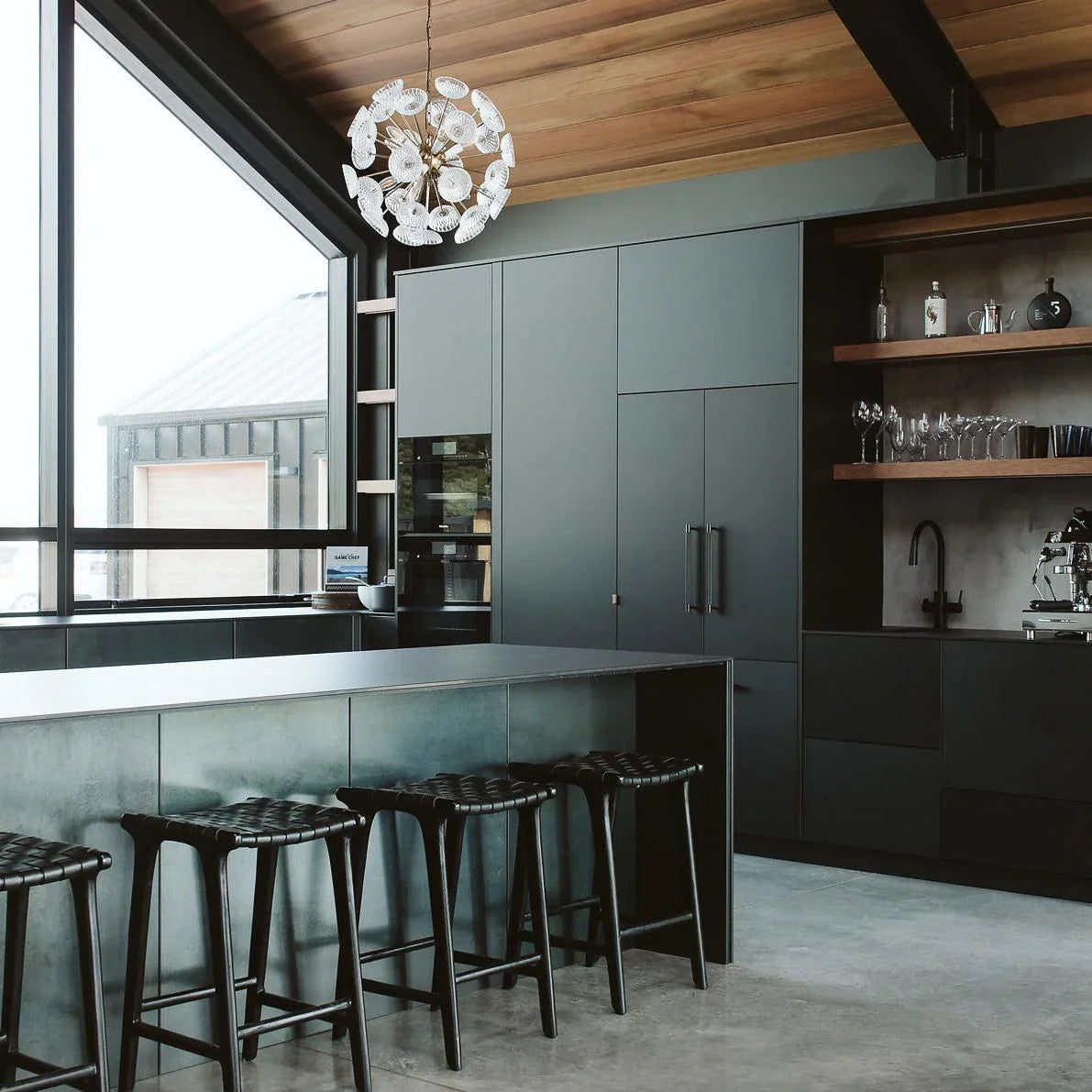 Maner tip bara / CROSS - Buster & Punch - PARIS14A.RO