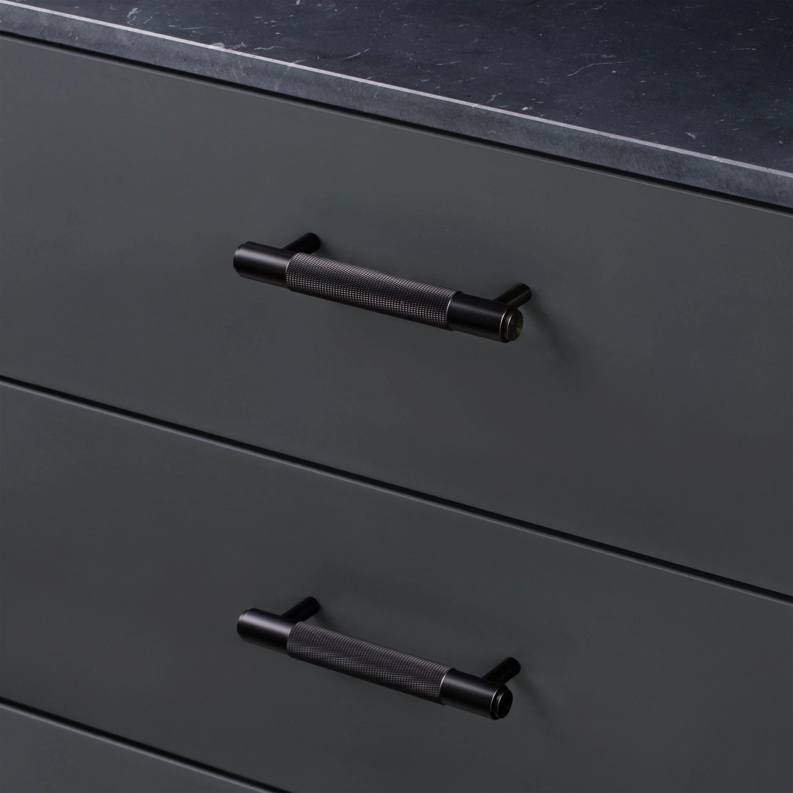 Maner tip bara / CROSS - Buster & Punch - PARIS14A.RO