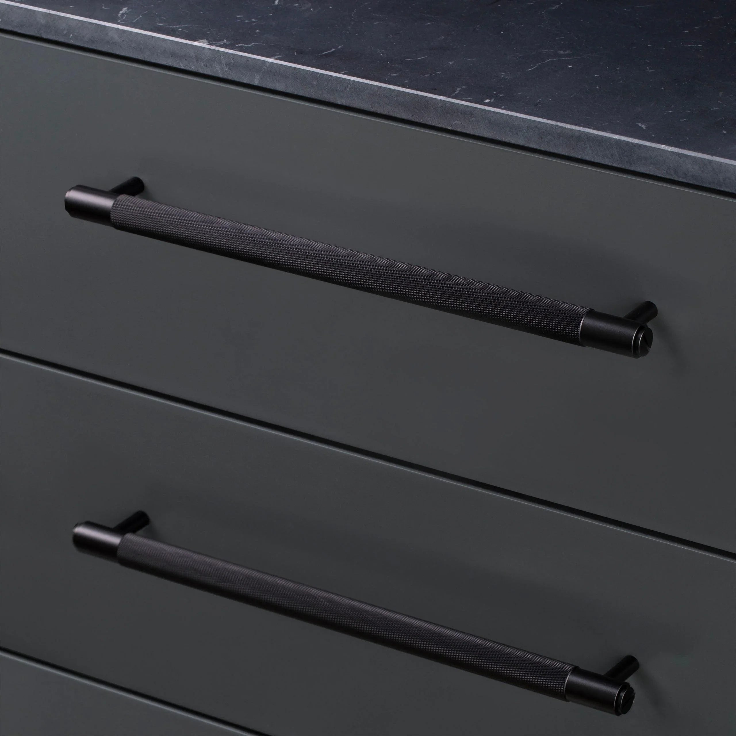 Maner tip bara / CROSS - Buster & Punch - PARIS14A.RO