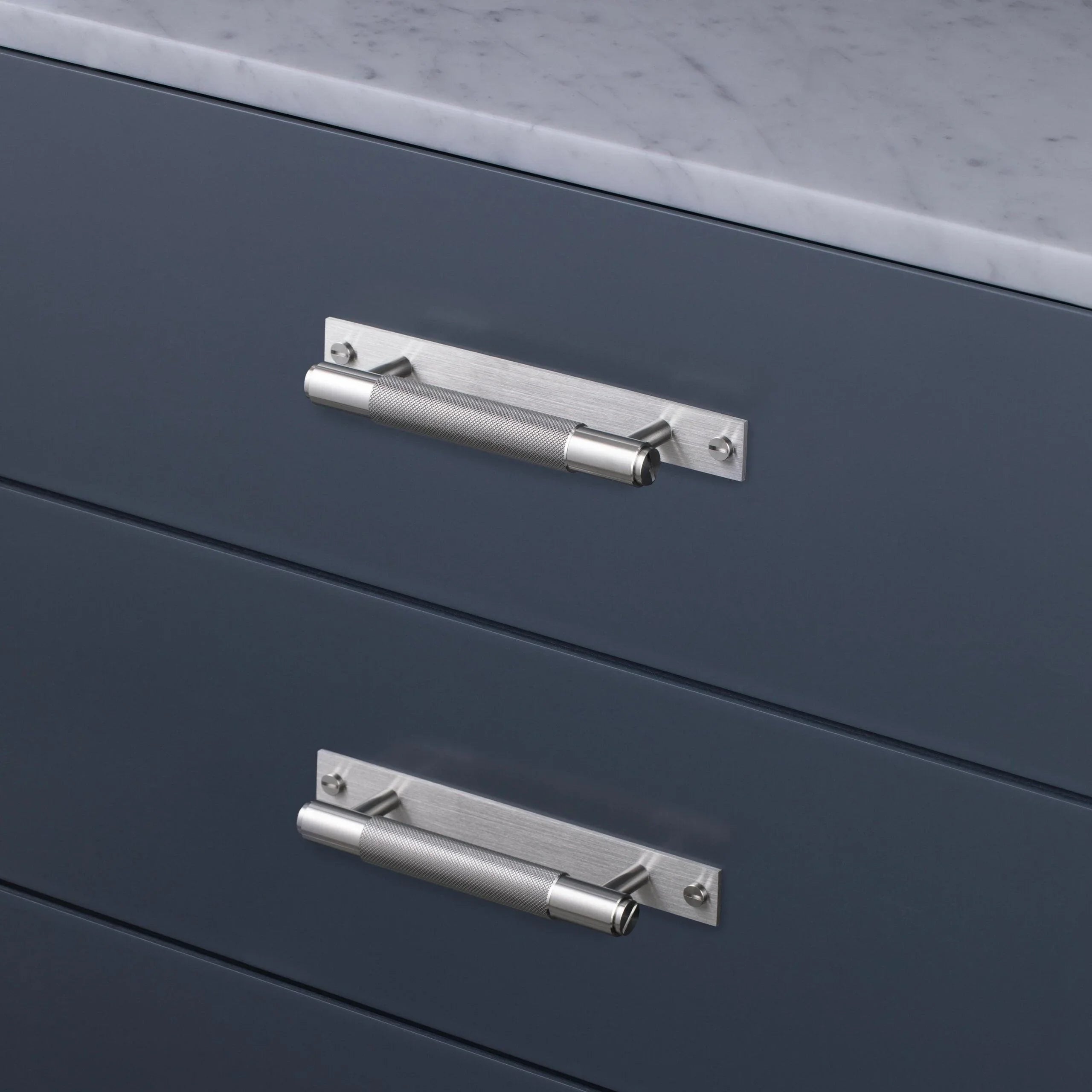 Maner tip bara cu placa / CROSS - Buster & Punch - PARIS14A.RO