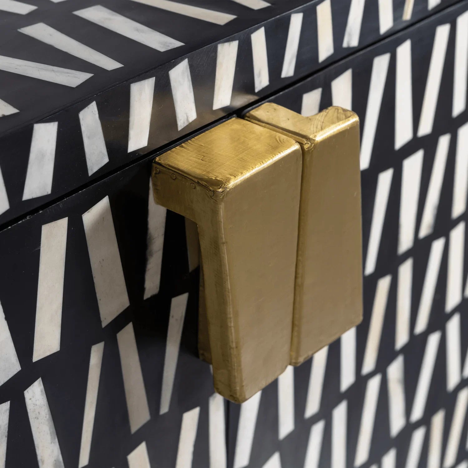 MENNE CABINET WOOD BLACK/WHITE - PARIS14A.RO