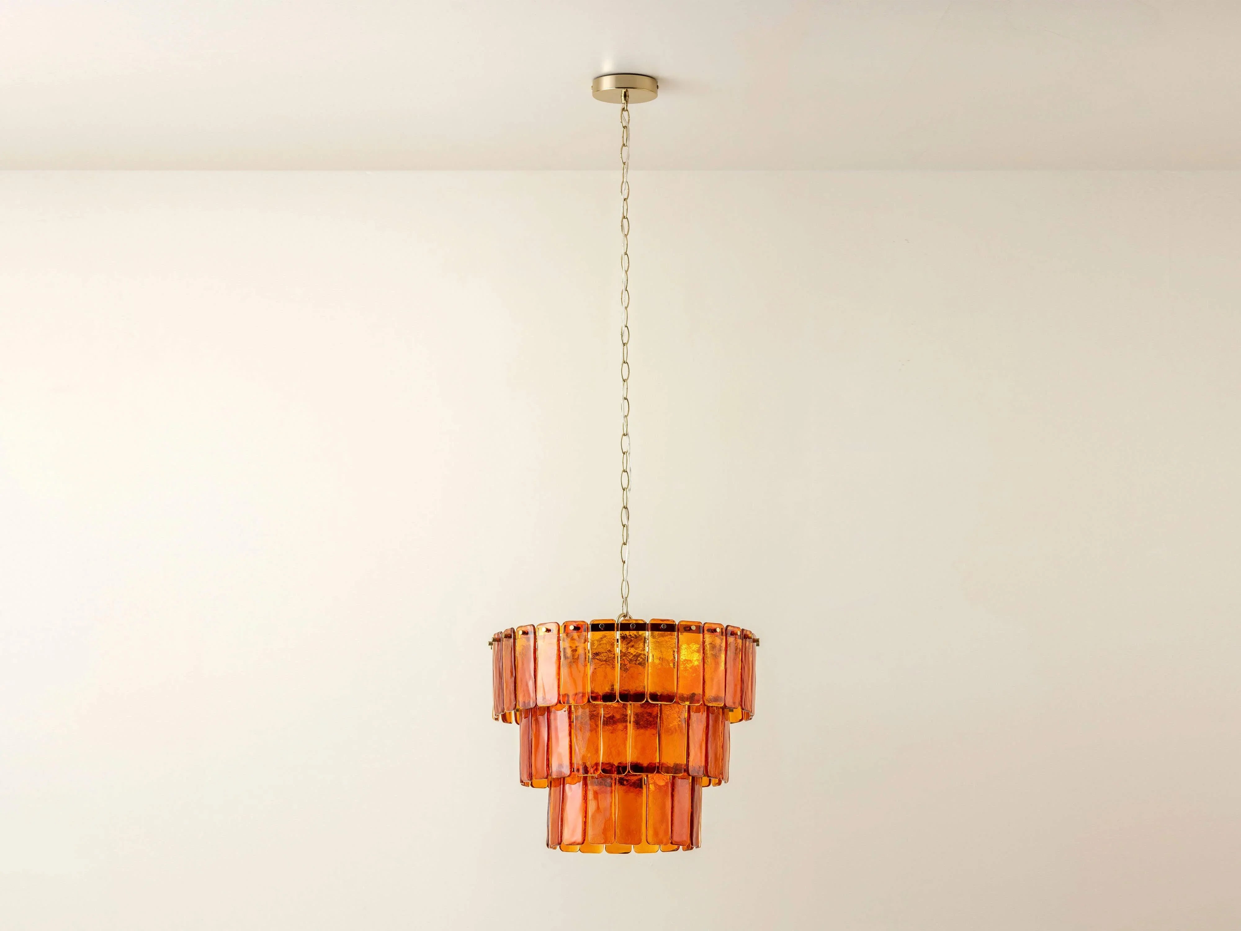 Candelabru din sticlă chihlimbar cu 3 niveluri