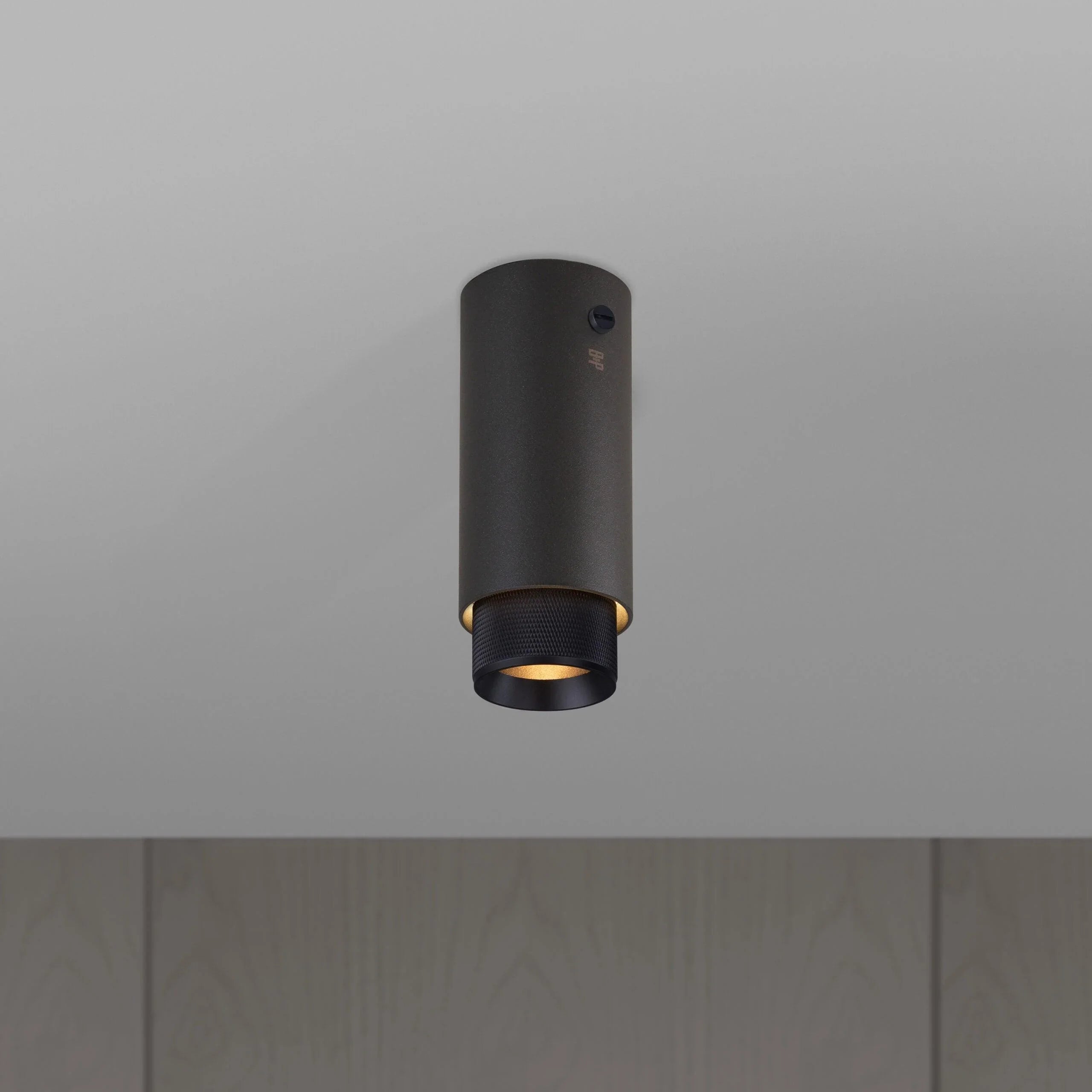 Reflector fixat pe tavan Exhaust CROSS / GRAPHITE - Buster & Punch - PARIS14A.RO