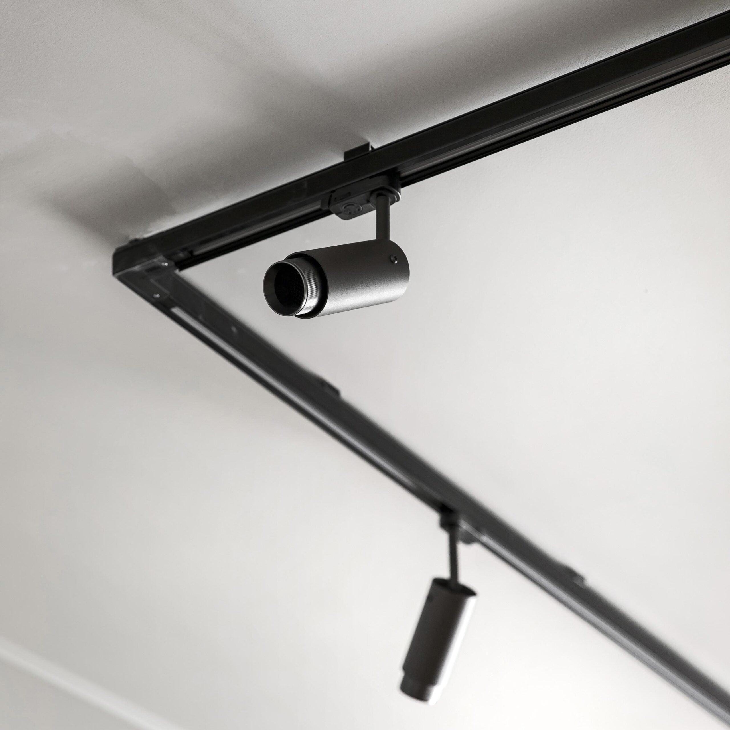 Reflector pe sina Exhaust TRACK / CROSS / GRAPHITE - Buster & Punch - PARIS14A.RO