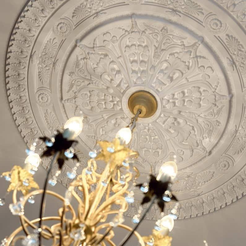 ROZETA DECORATIVA TAVAN PERETE POLIURETAN ARSTYL R25 965MM - PARIS14A.RO